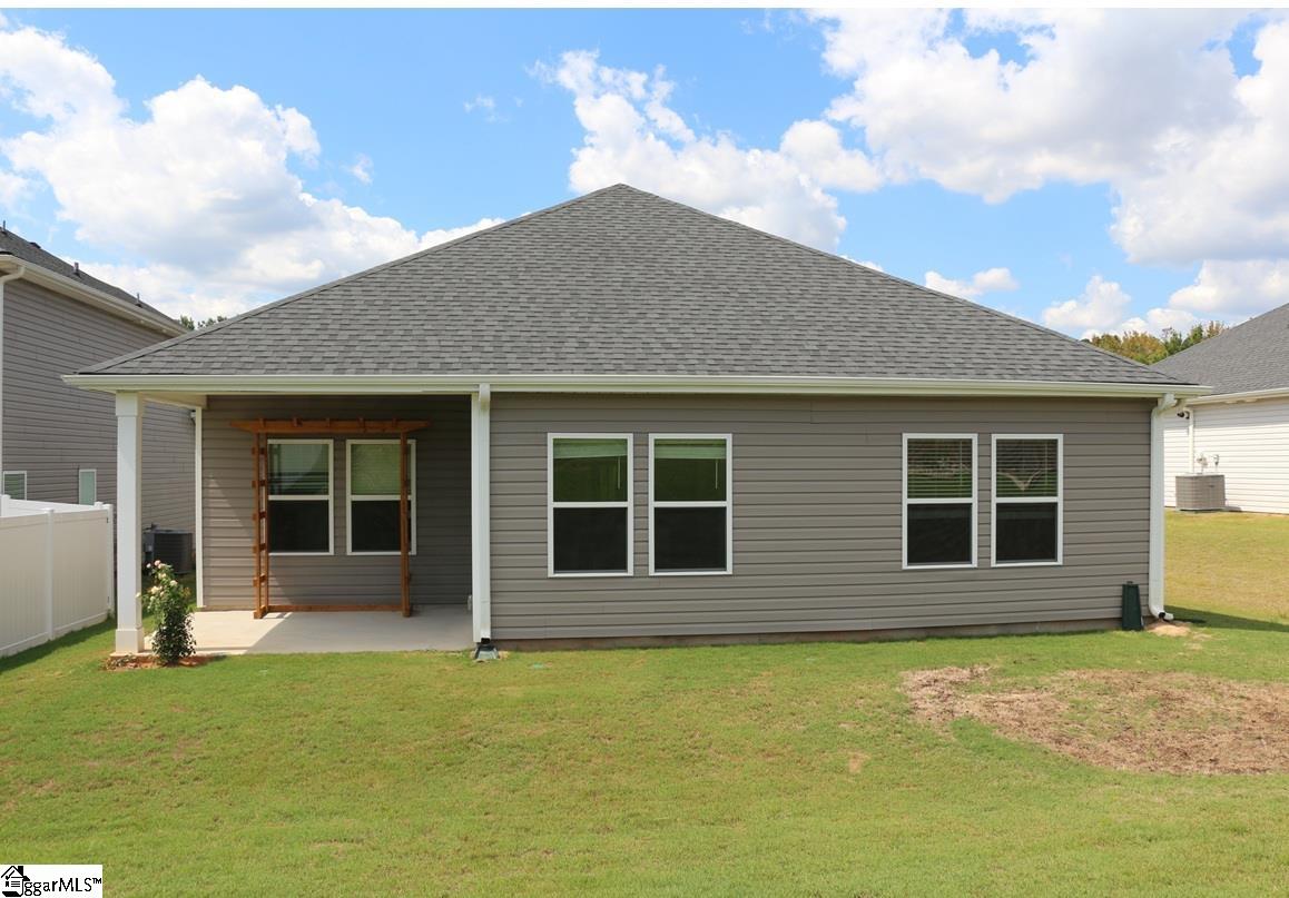 Fountain Inn, South Carolina 29644, United States, 3 Bedrooms Bedrooms, ,2 BathroomsBathrooms,Residential,Active,214111