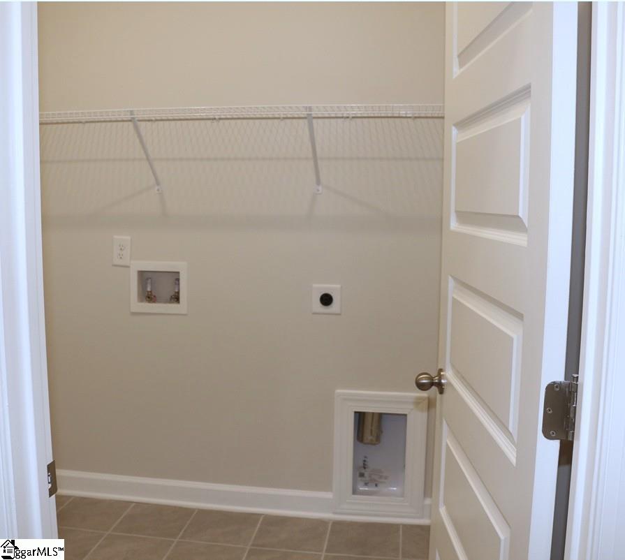 Fountain Inn, South Carolina 29644, United States, 3 Bedrooms Bedrooms, ,2 BathroomsBathrooms,Residential,Active,214111