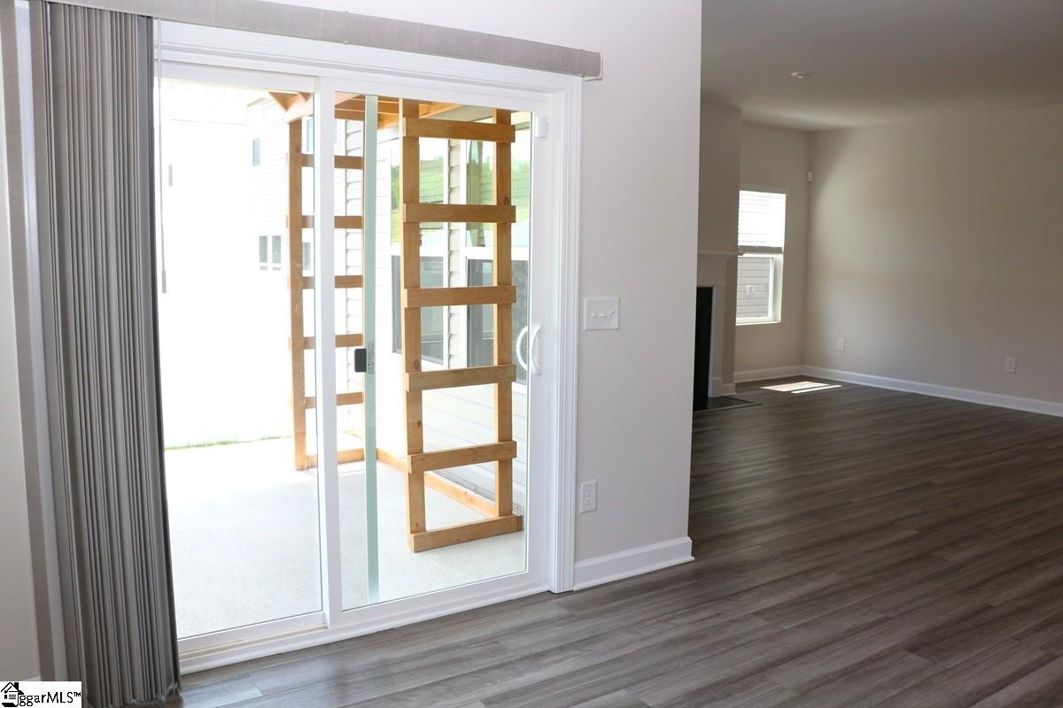 Fountain Inn, South Carolina 29644, United States, 3 Bedrooms Bedrooms, ,2 BathroomsBathrooms,Residential,Active,214111