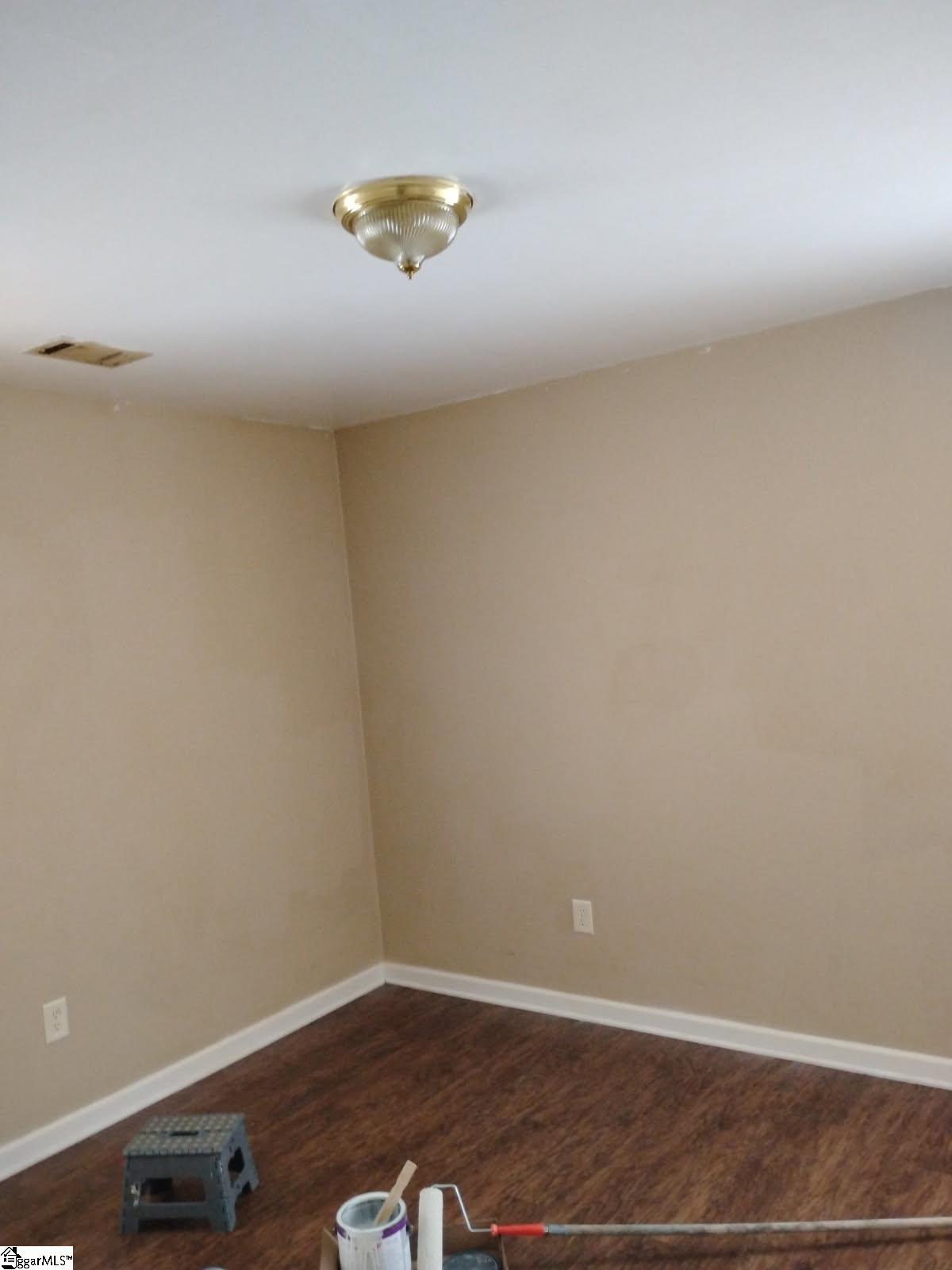 104B Garden Spot Circle