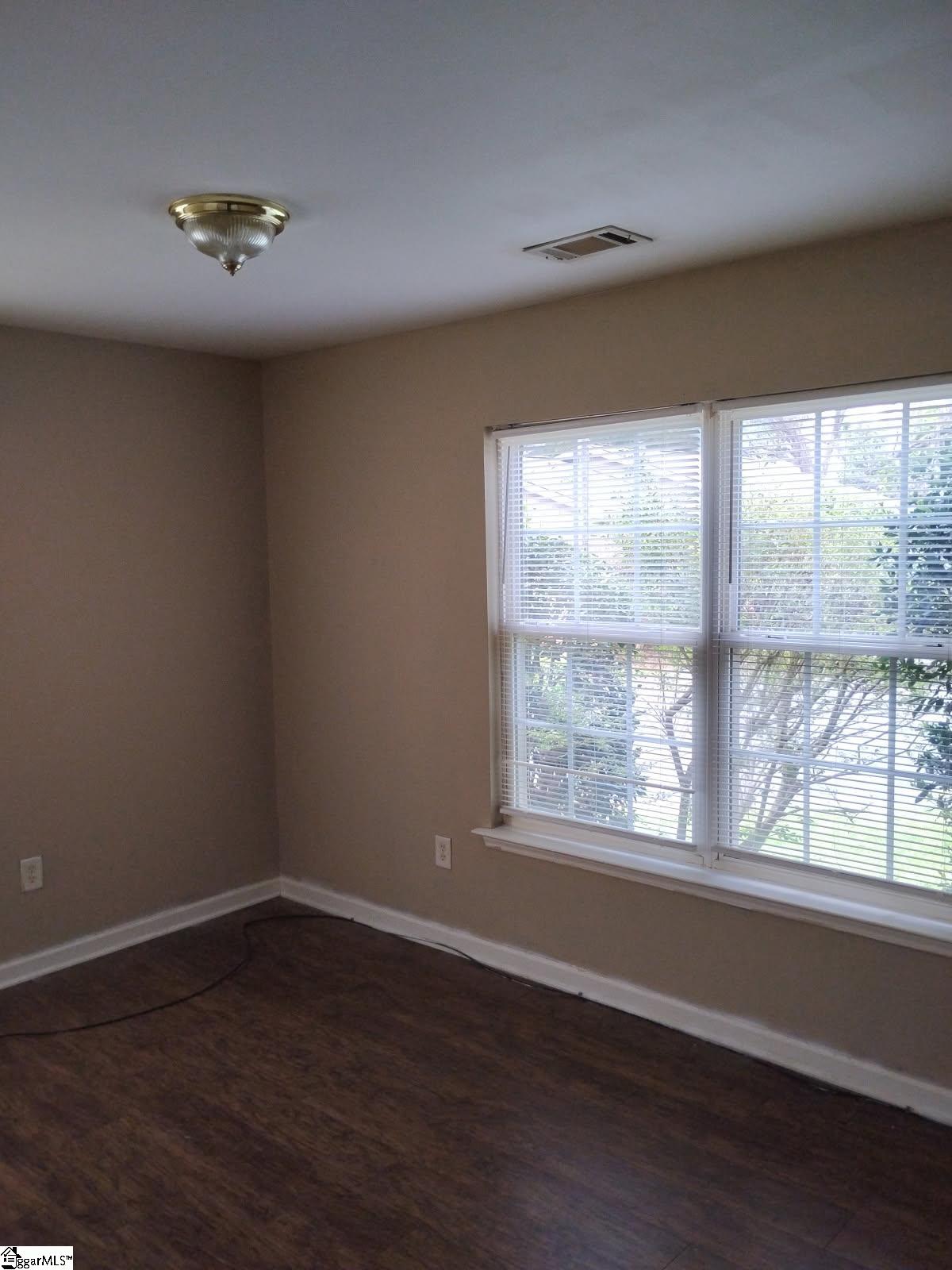 104B Garden Spot Circle