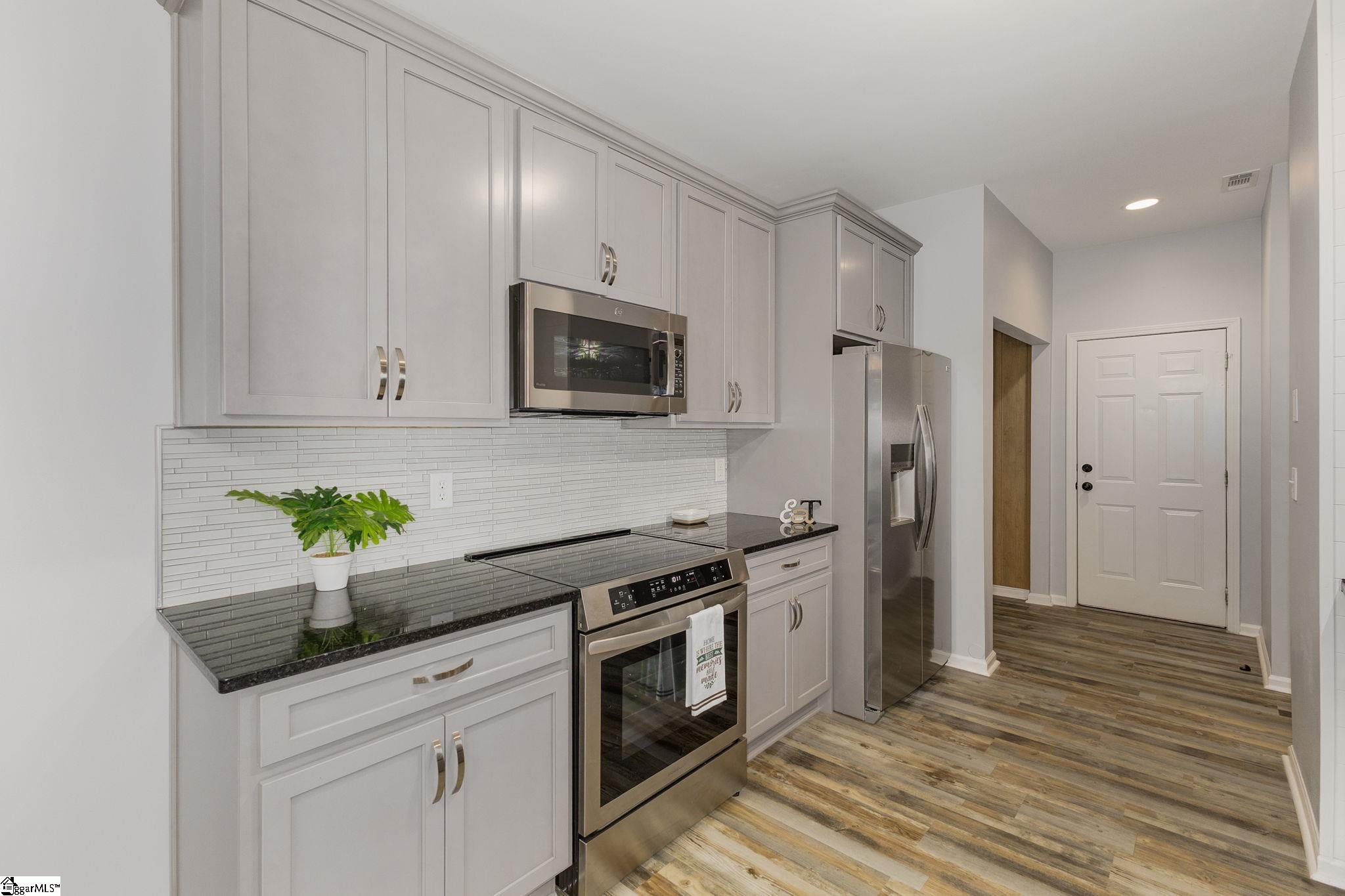 Easley, South Carolina 29642, United States, 4 Bedrooms Bedrooms, ,3 BathroomsBathrooms,Residential,Active,106243