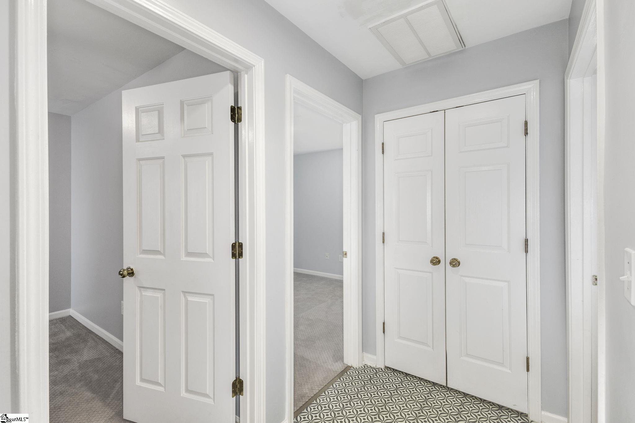 Easley, South Carolina 29642, United States, 4 Bedrooms Bedrooms, ,3 BathroomsBathrooms,Residential,Active,106243