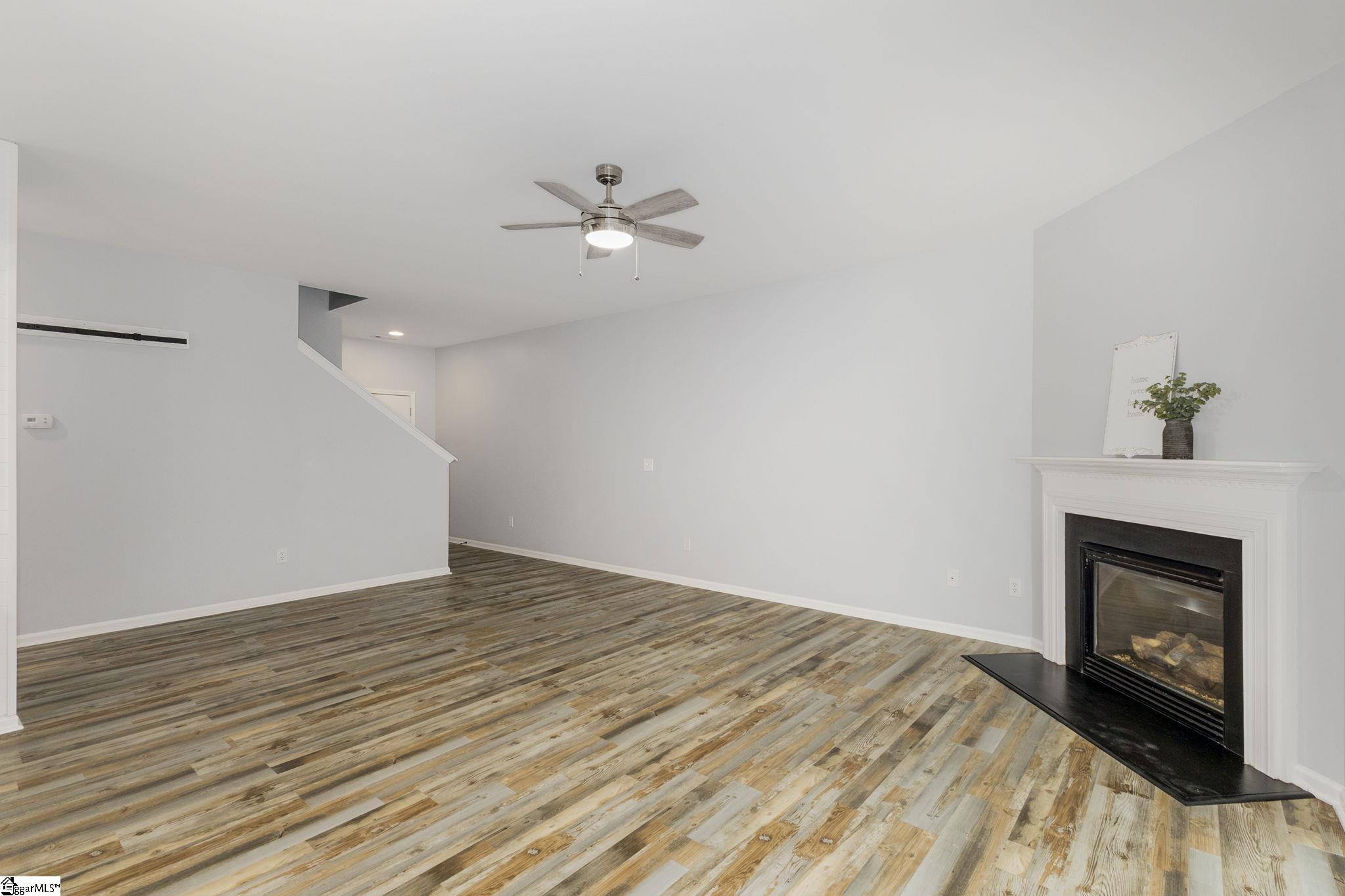 Easley, South Carolina 29642, United States, 4 Bedrooms Bedrooms, ,3 BathroomsBathrooms,Residential,Active,106243