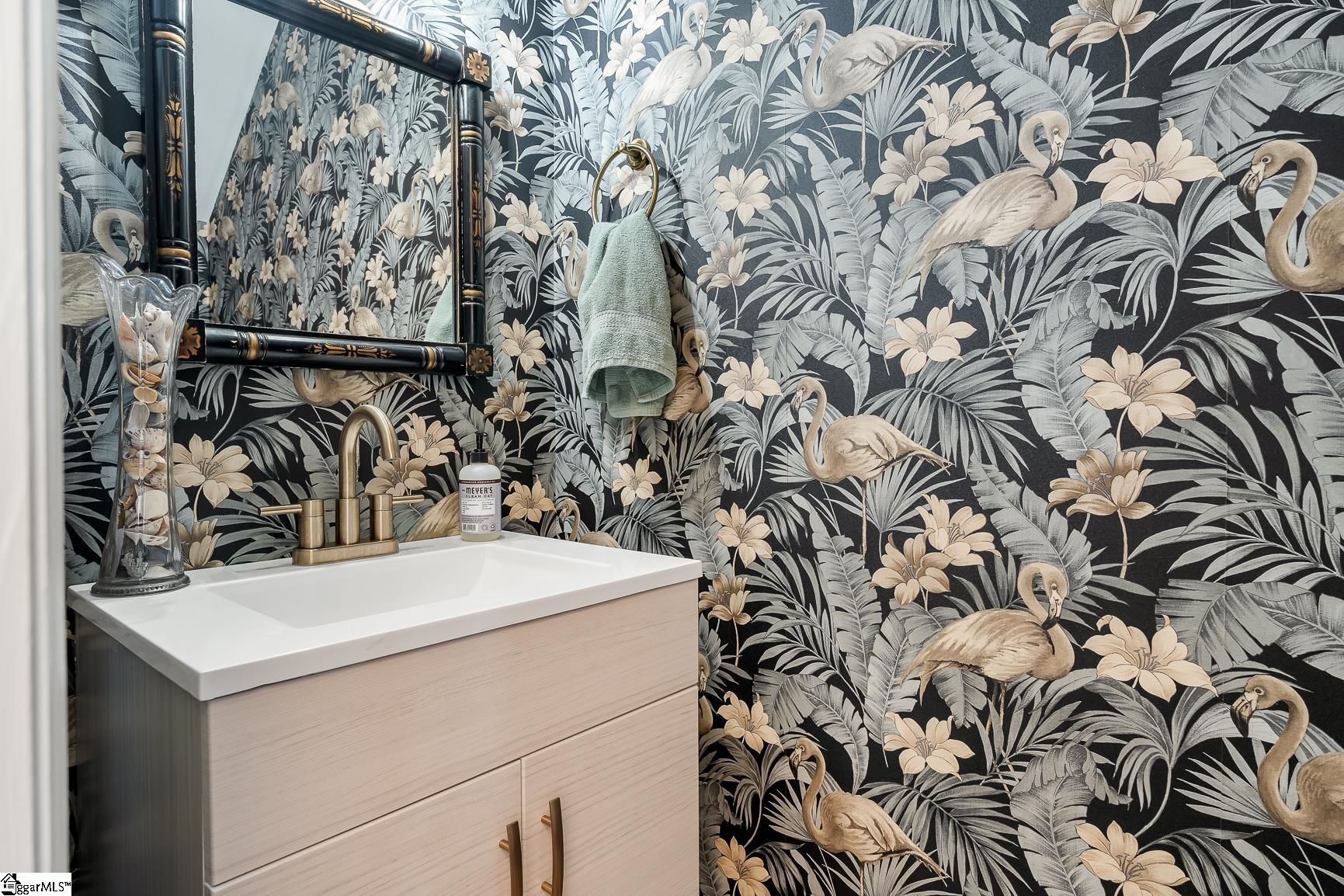 Anderson, South Carolina 29626, United States, 4 Bedrooms Bedrooms, ,4 BathroomsBathrooms,Residential,Pending,102748