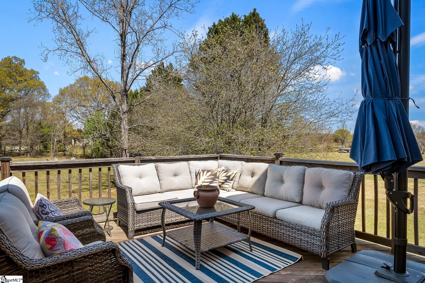 Anderson, South Carolina 29626, United States, 4 Bedrooms Bedrooms, ,4 BathroomsBathrooms,Residential,Pending,102748