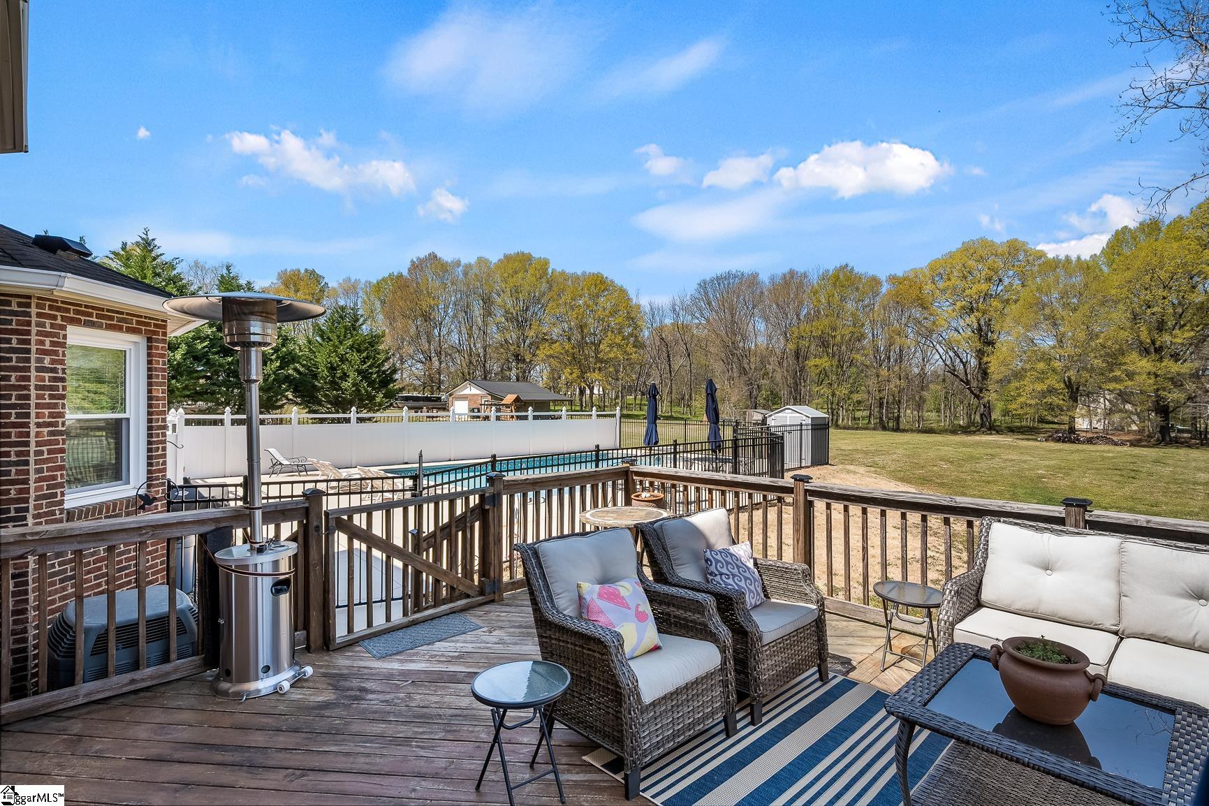 Anderson, South Carolina 29626, United States, 4 Bedrooms Bedrooms, ,4 BathroomsBathrooms,Residential,Pending,102748