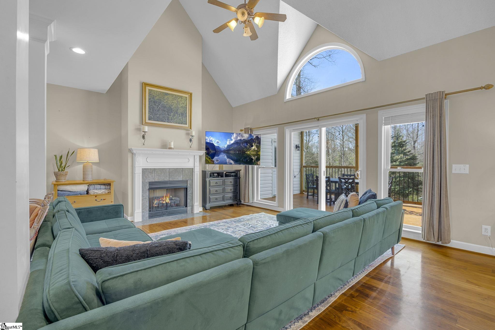 16 Sourwood Brook Court