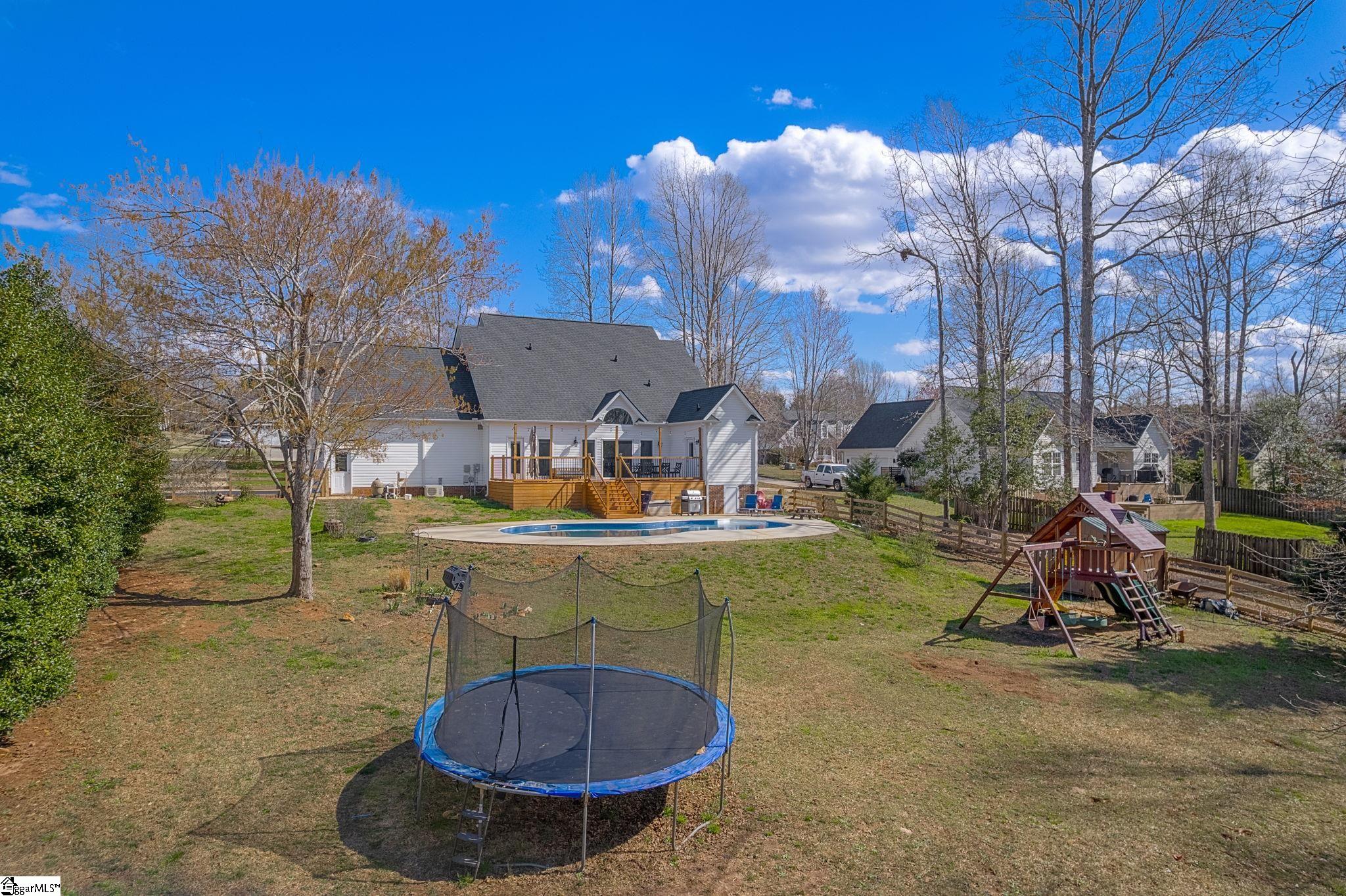 16 Sourwood Brook Court