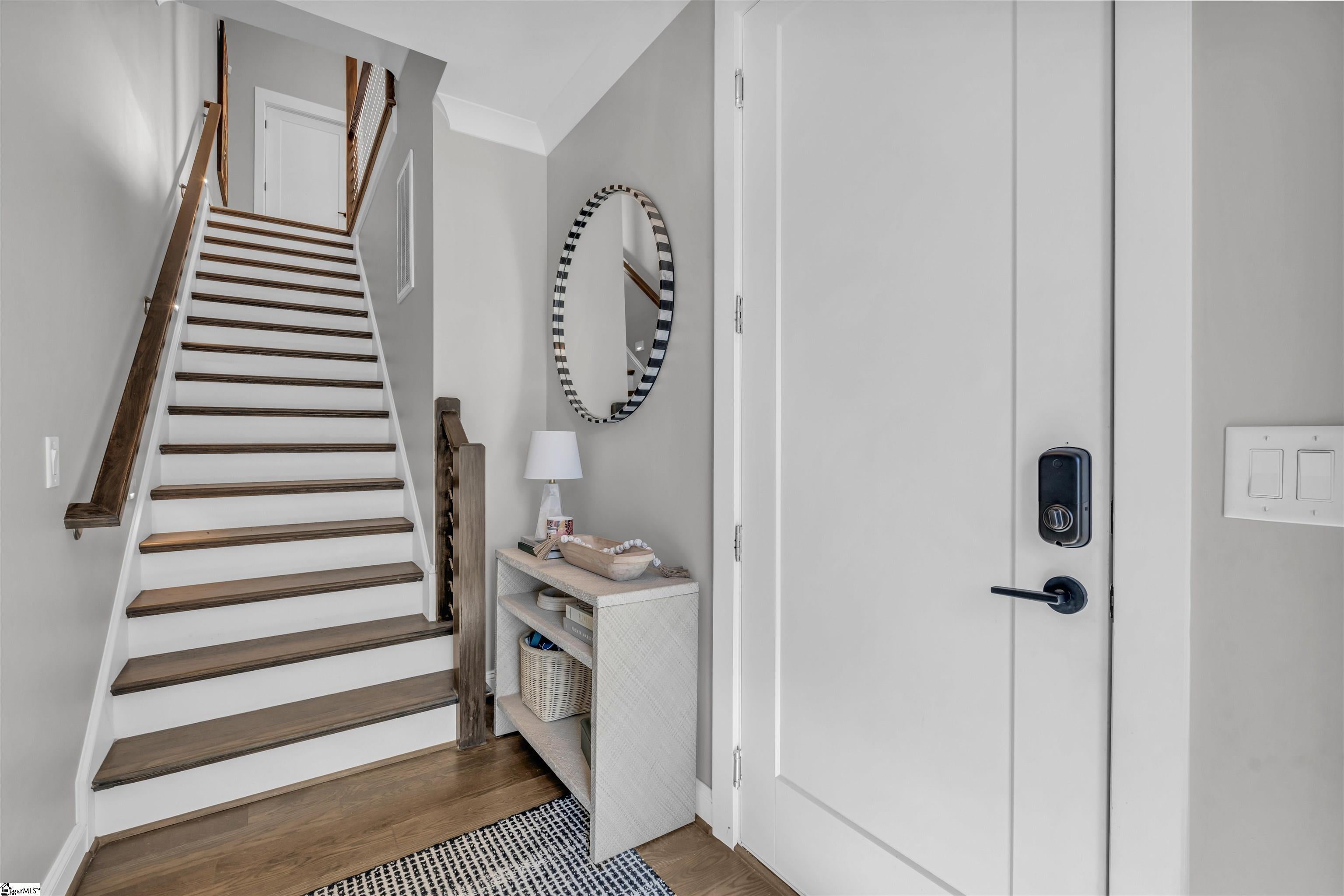 611 N Main Street Unit #9