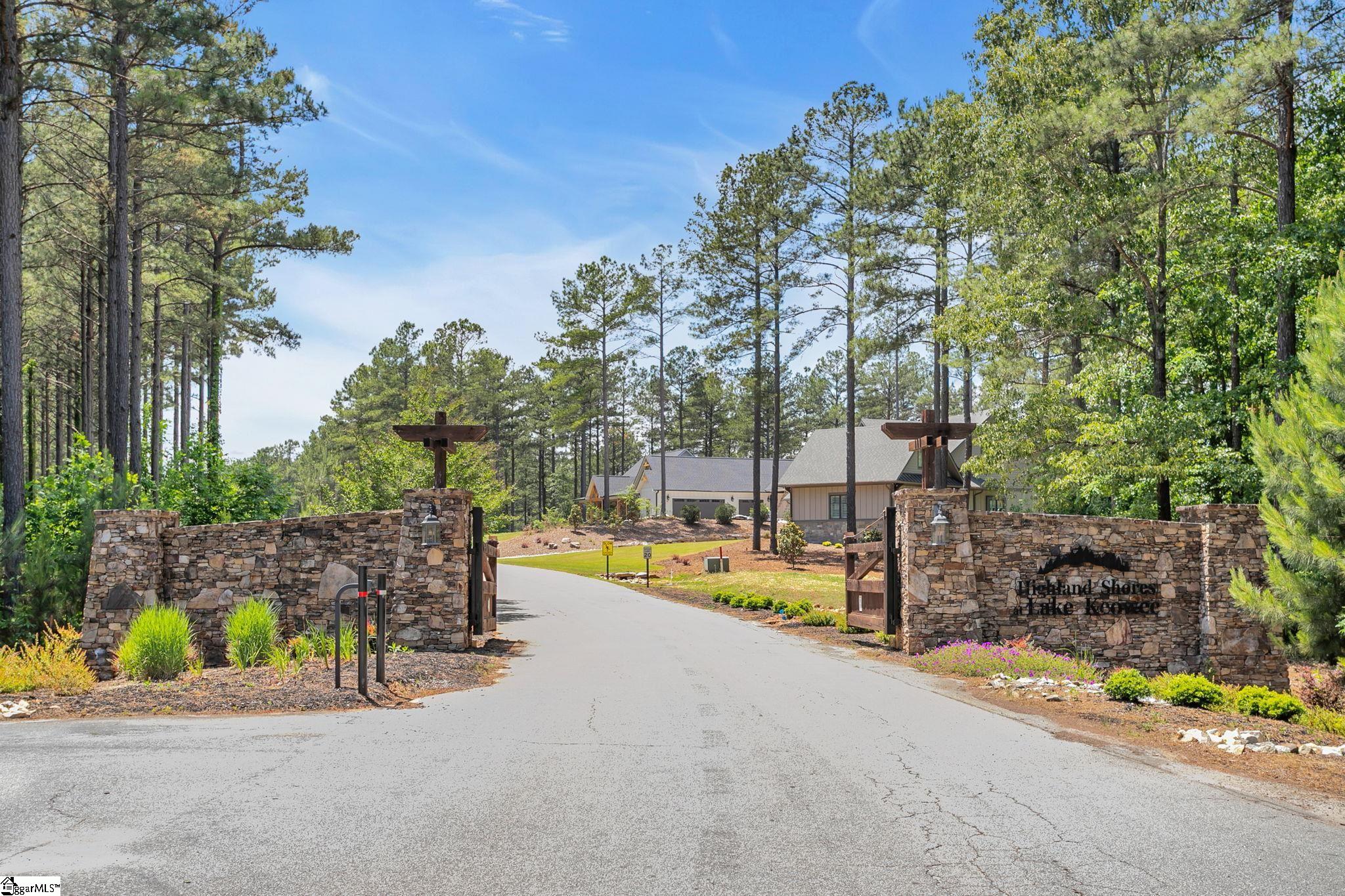 114 Highlands Ridge Road