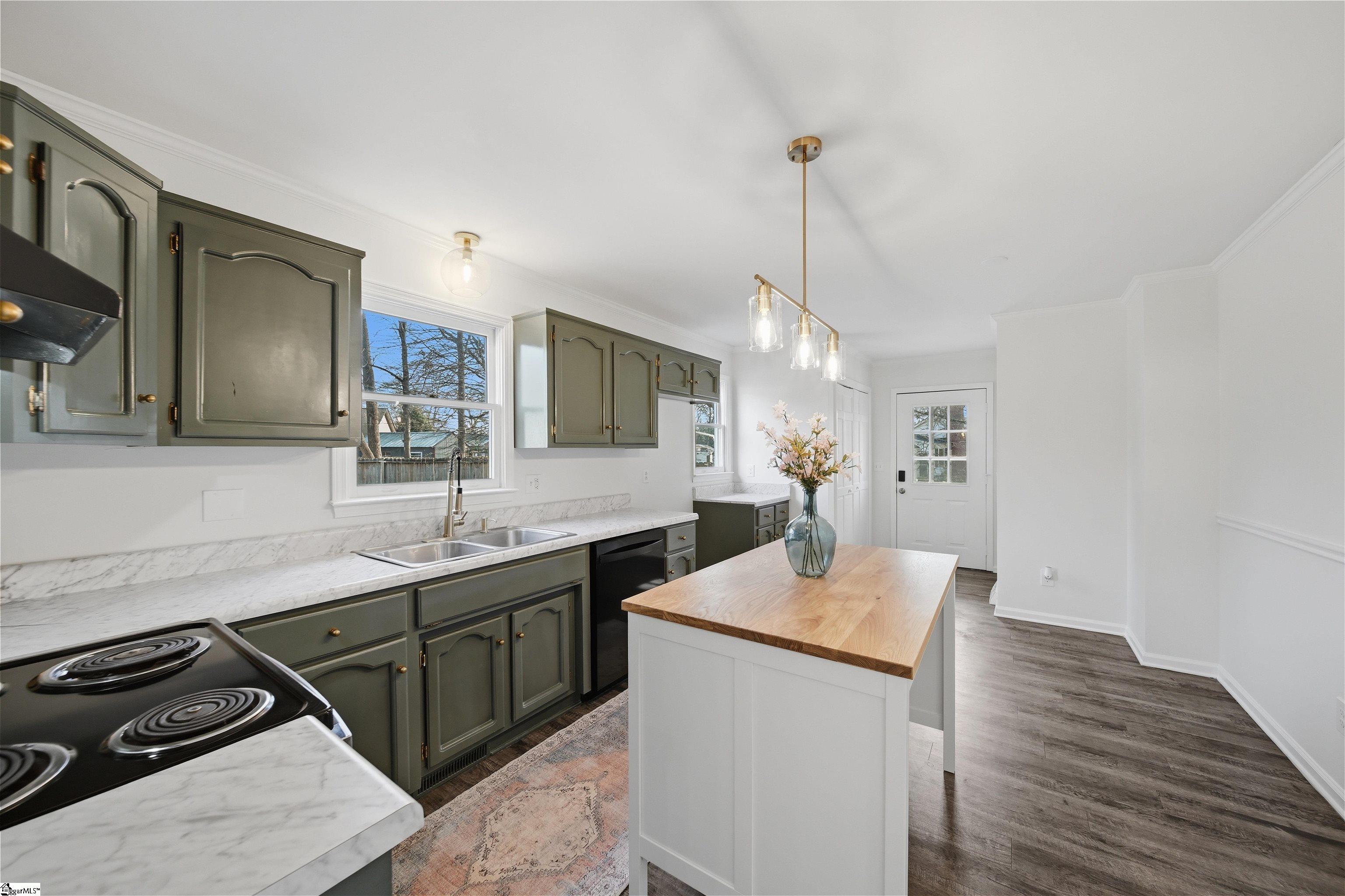 103 Brushy Creek Road