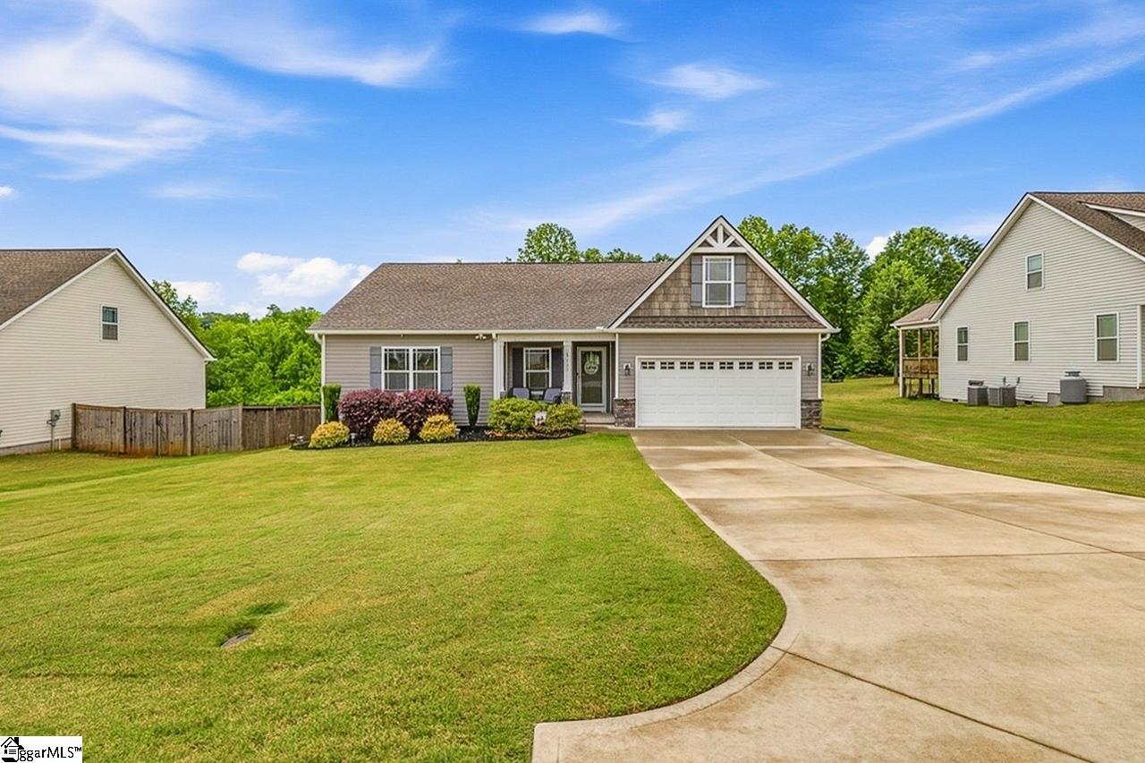 740 Hammett Pointe Court