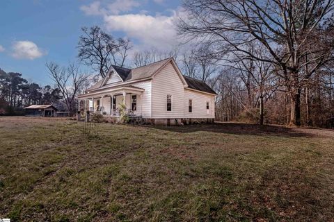 A home in Fountain Inn