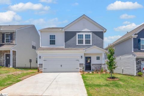 Photo of 200 Bean Springs Court, Taylors, SC 29687 (MLS # 1594908)