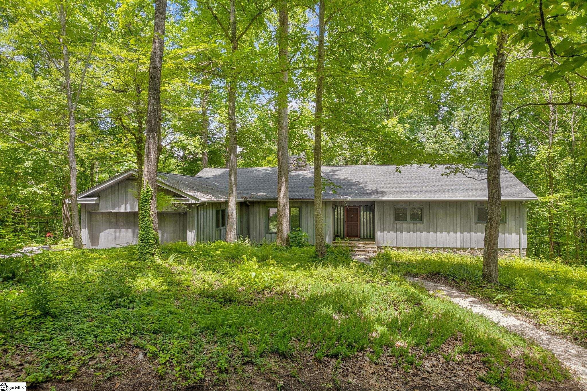 2109 Moorefield Memorial Highway
