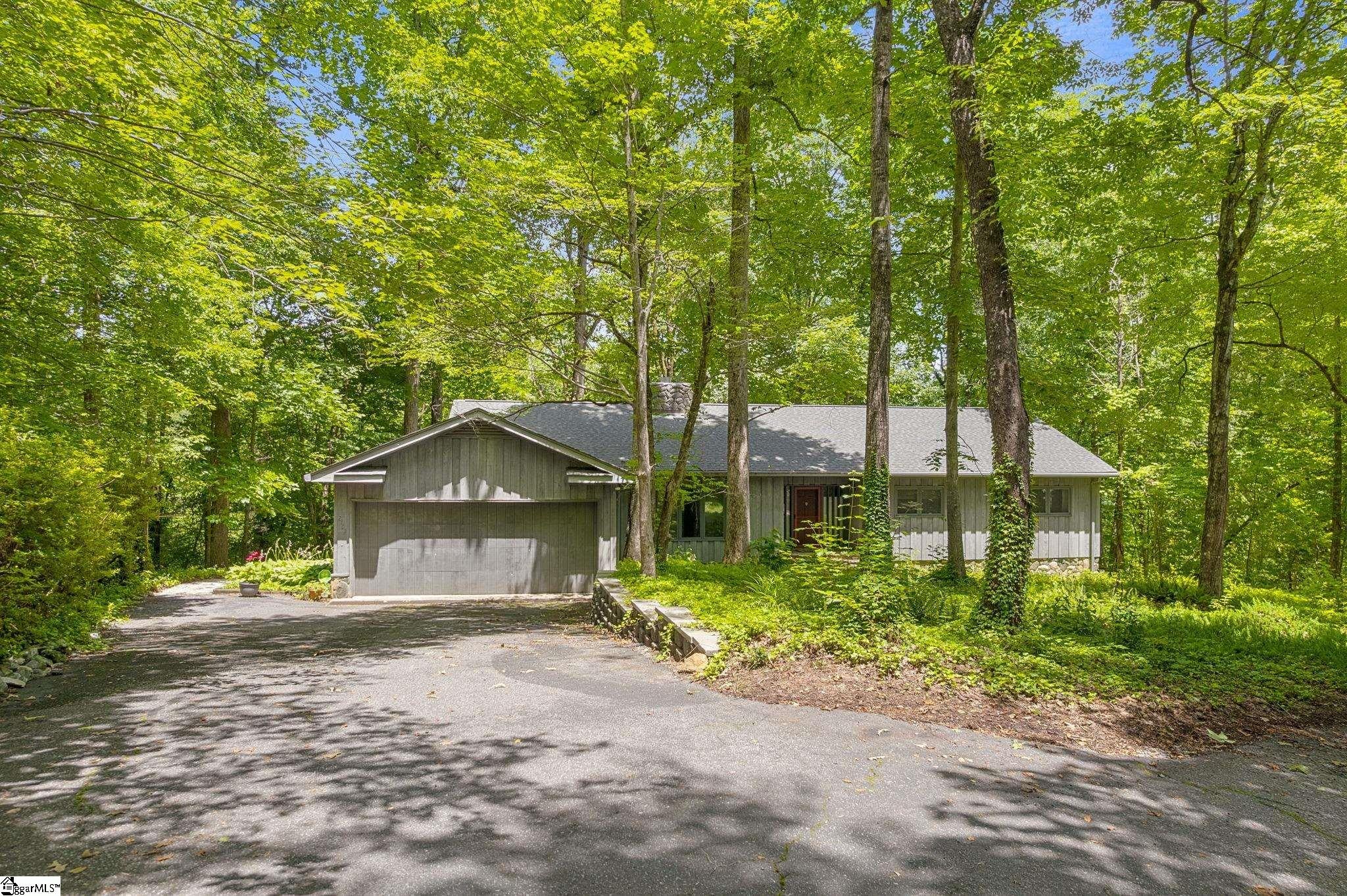 2109 Moorefield Memorial Highway