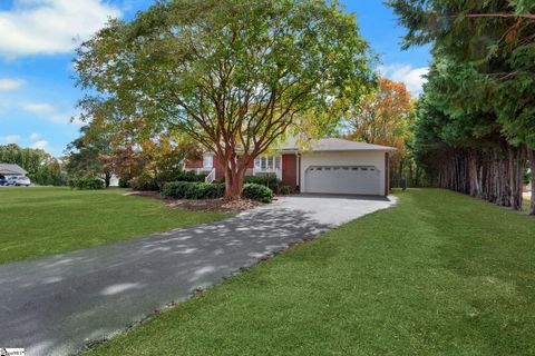Photo of 887 Ansel School Road, Greer, SC 29651 (MLS # 1573686)