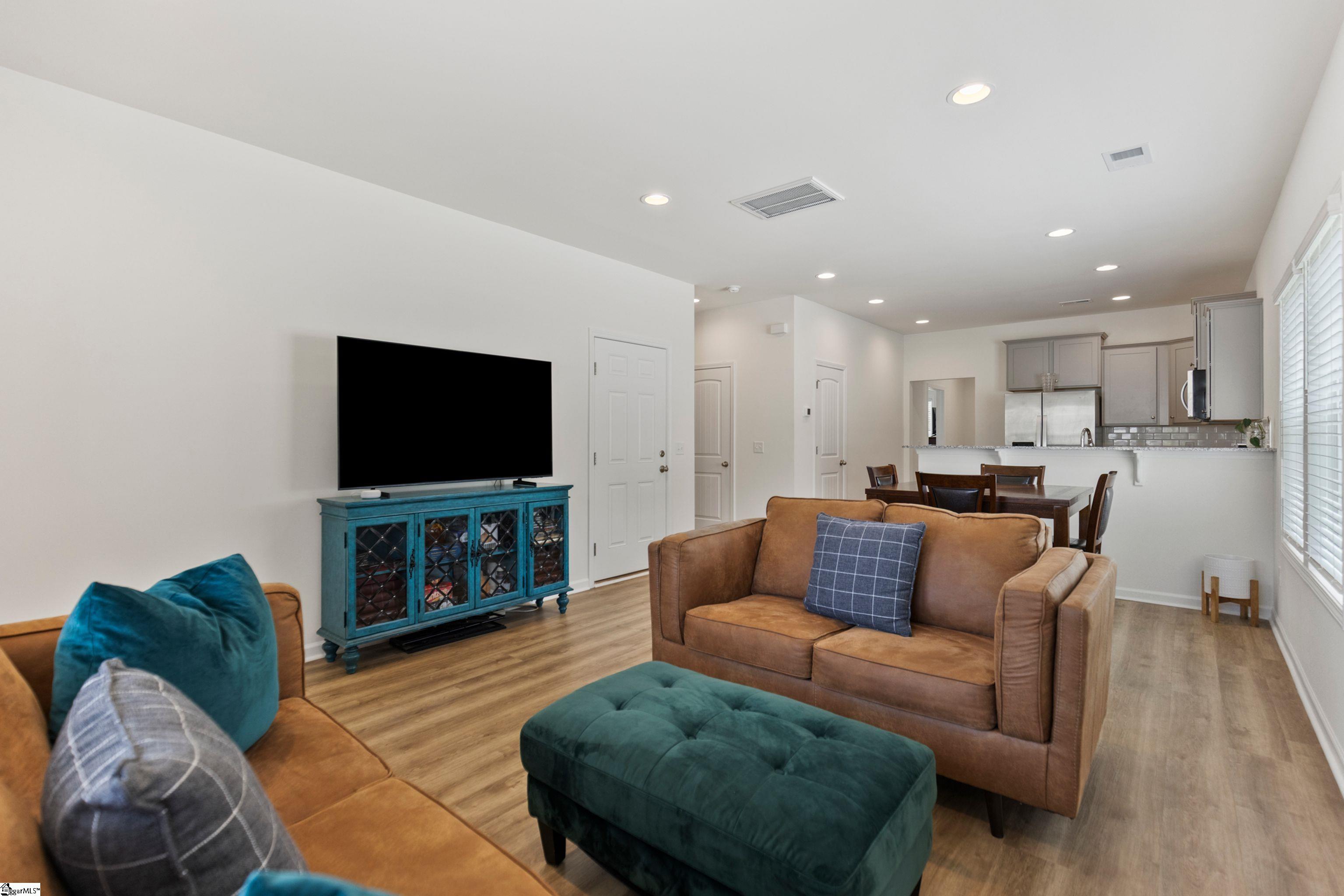 3008 Olivette Place