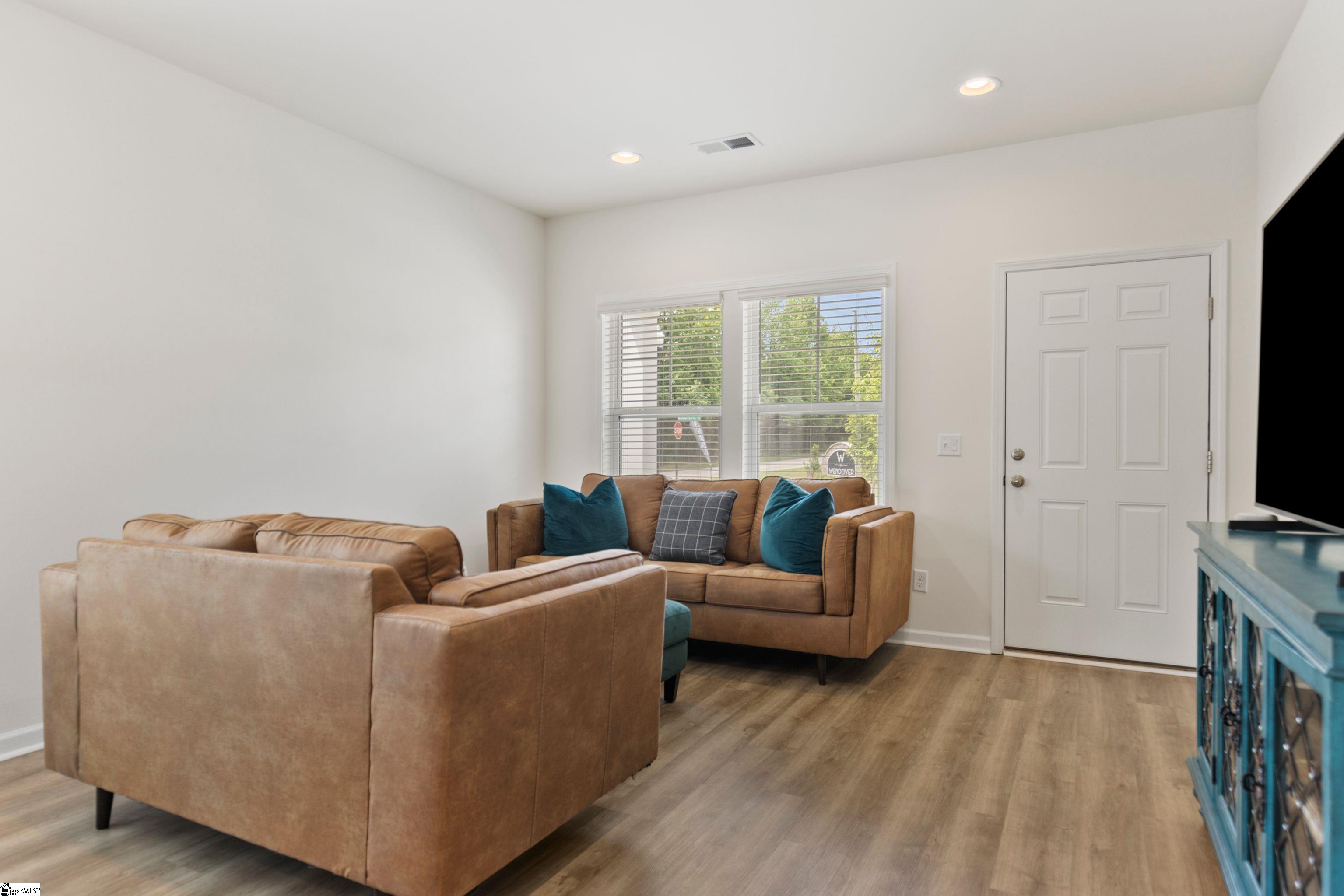3008 Olivette Place