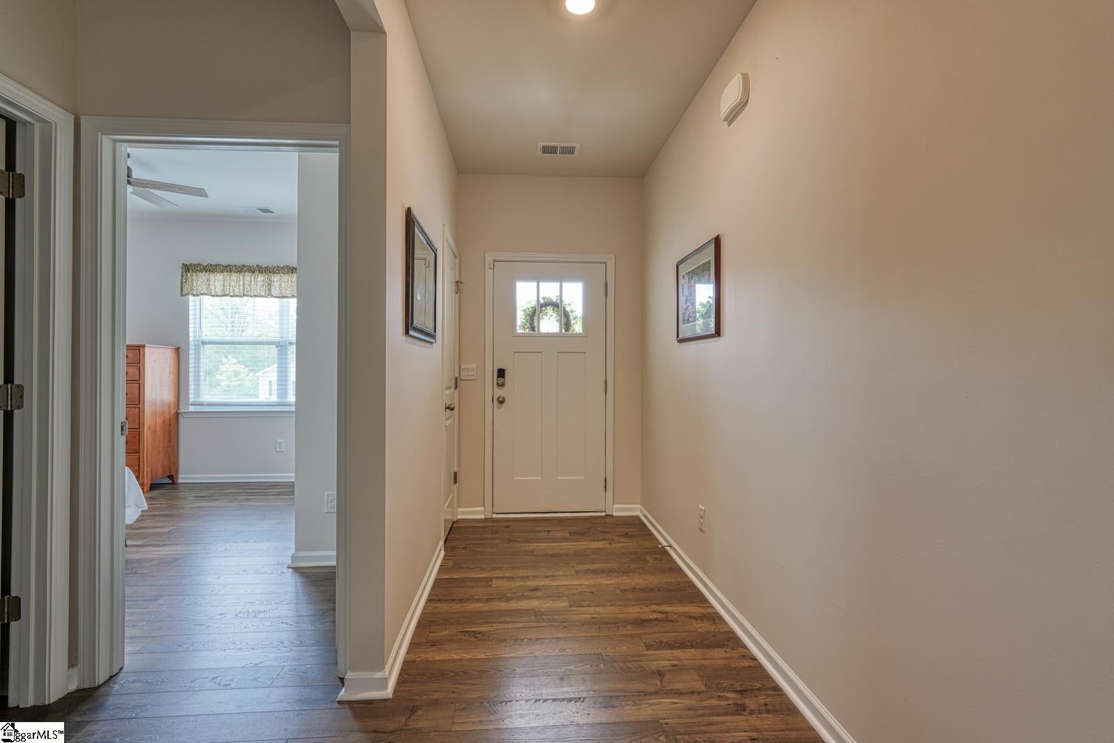 1239 Lynton Lane
