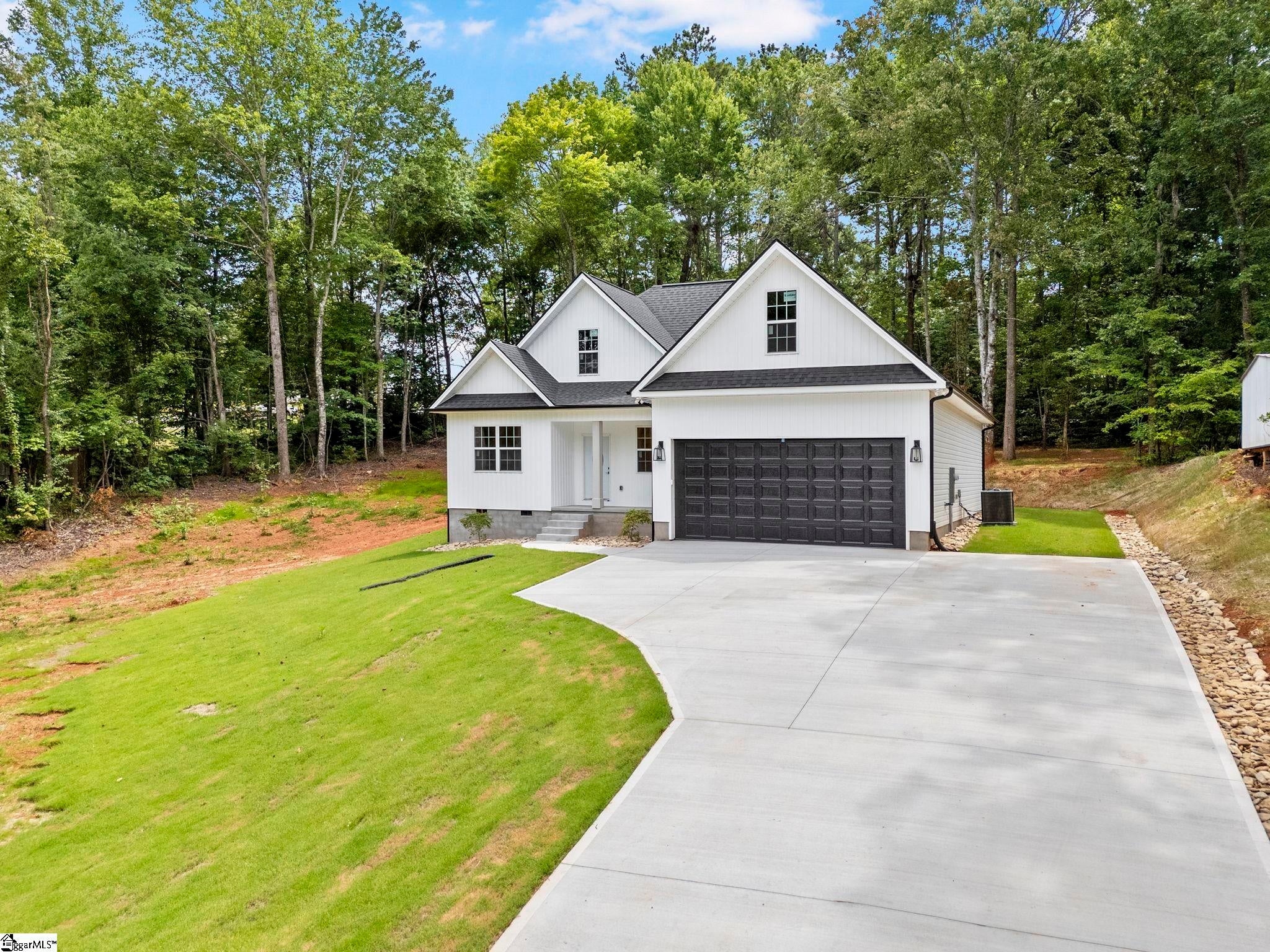207 Eastview Drive
