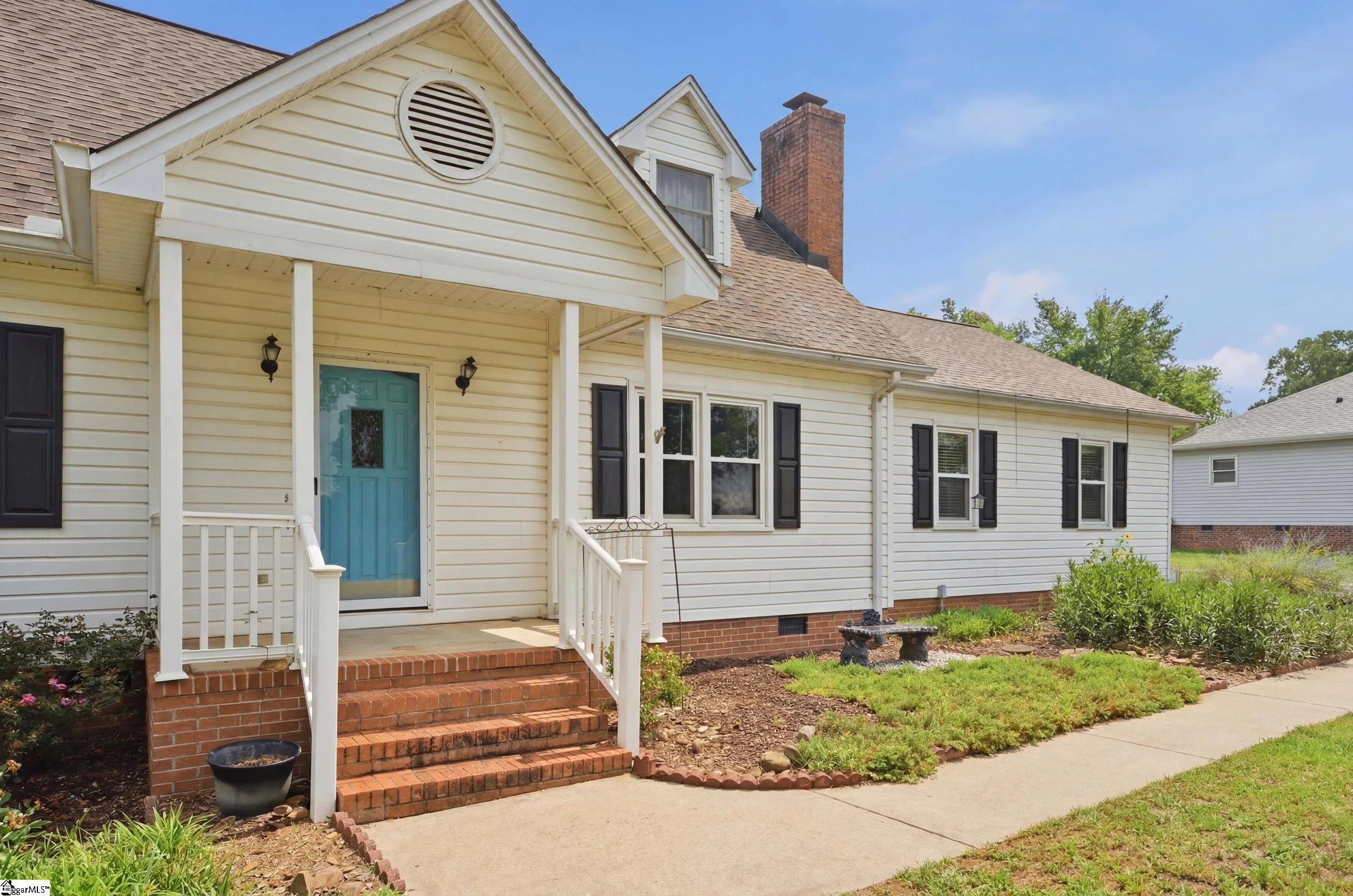 611 Timms Road