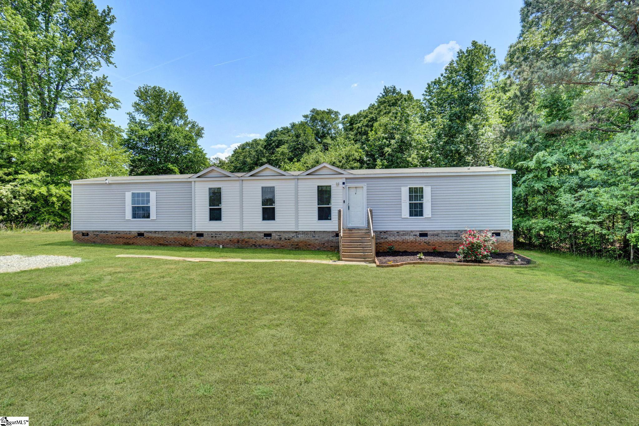 121 Pendleton Woods Circle