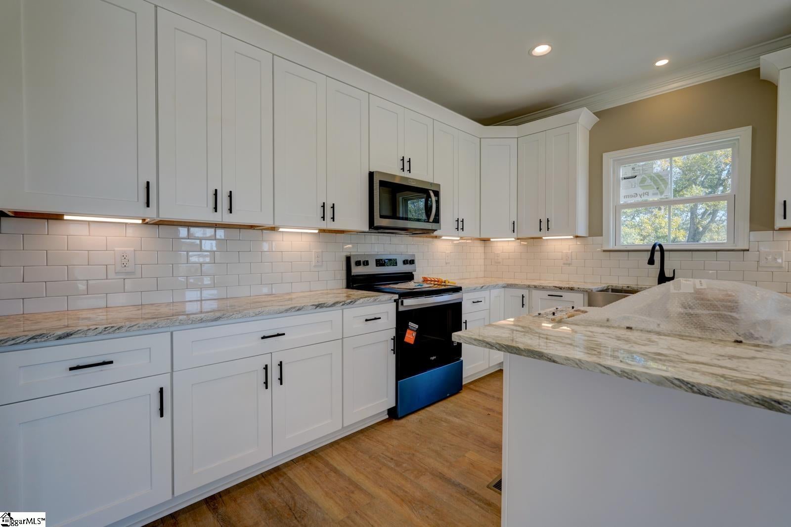 Real Estate Search 4 745 Ruby Golightly Drive