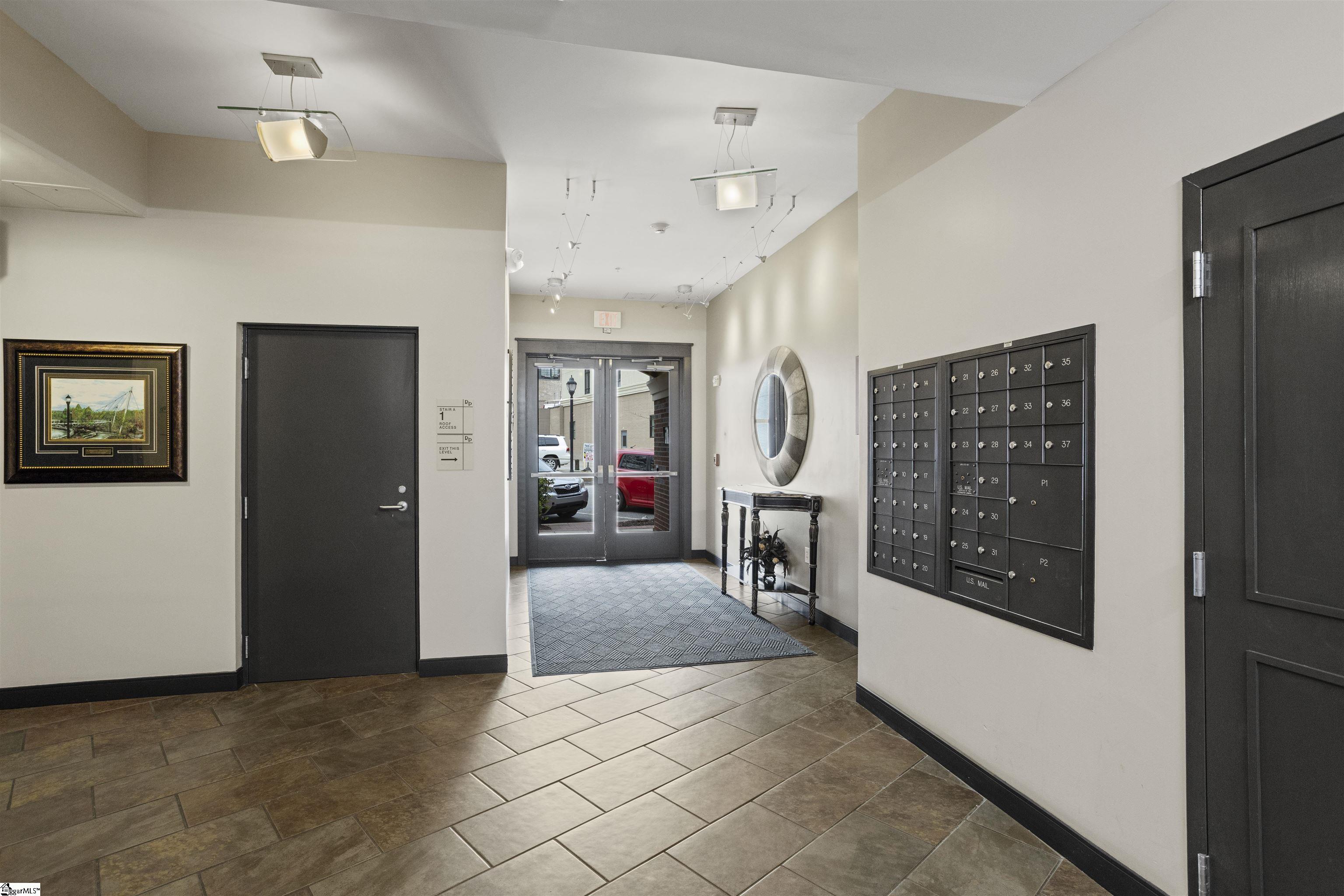 155 Riverplace Unit 109