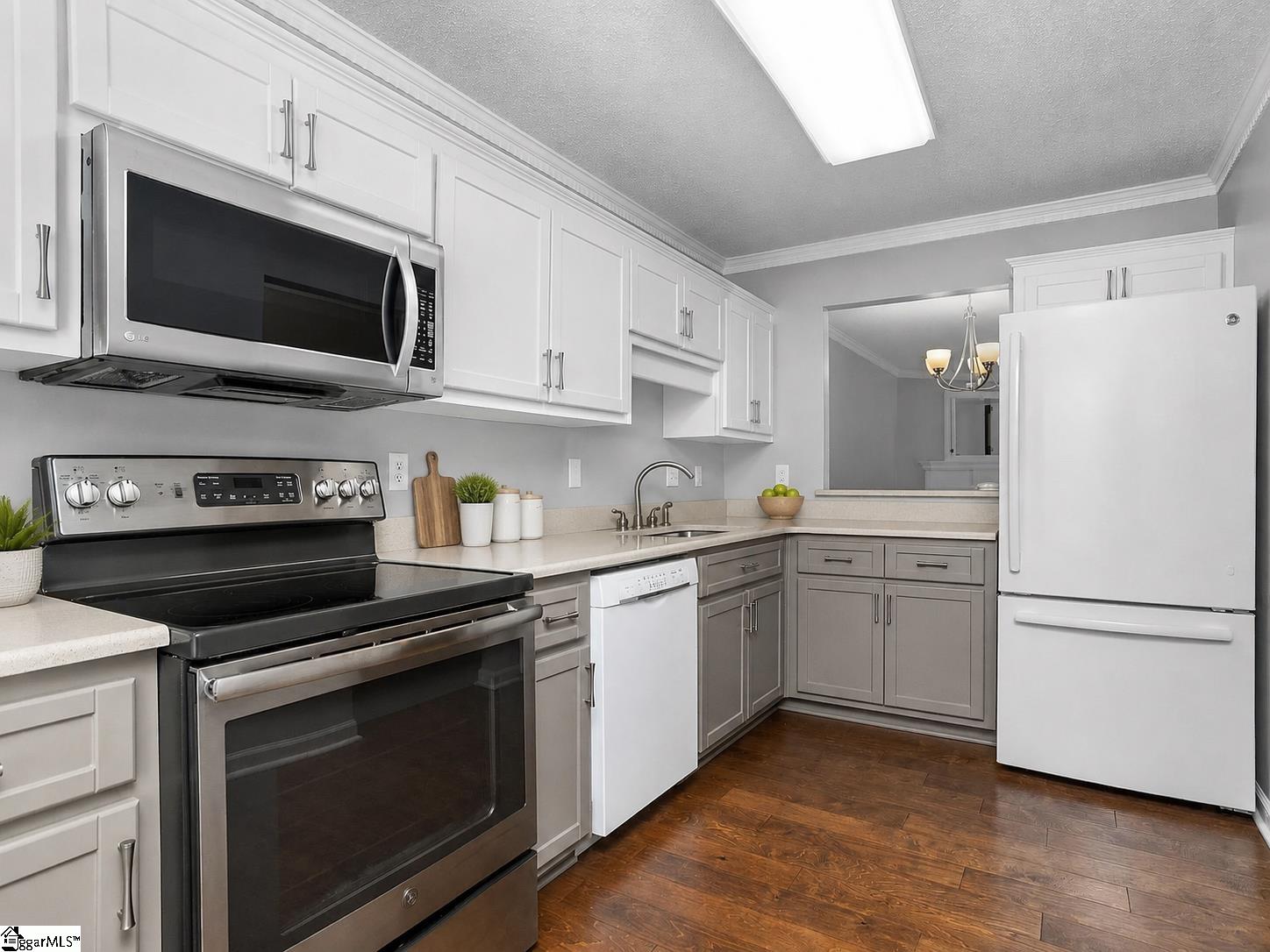419 E Butler Road Unit 2