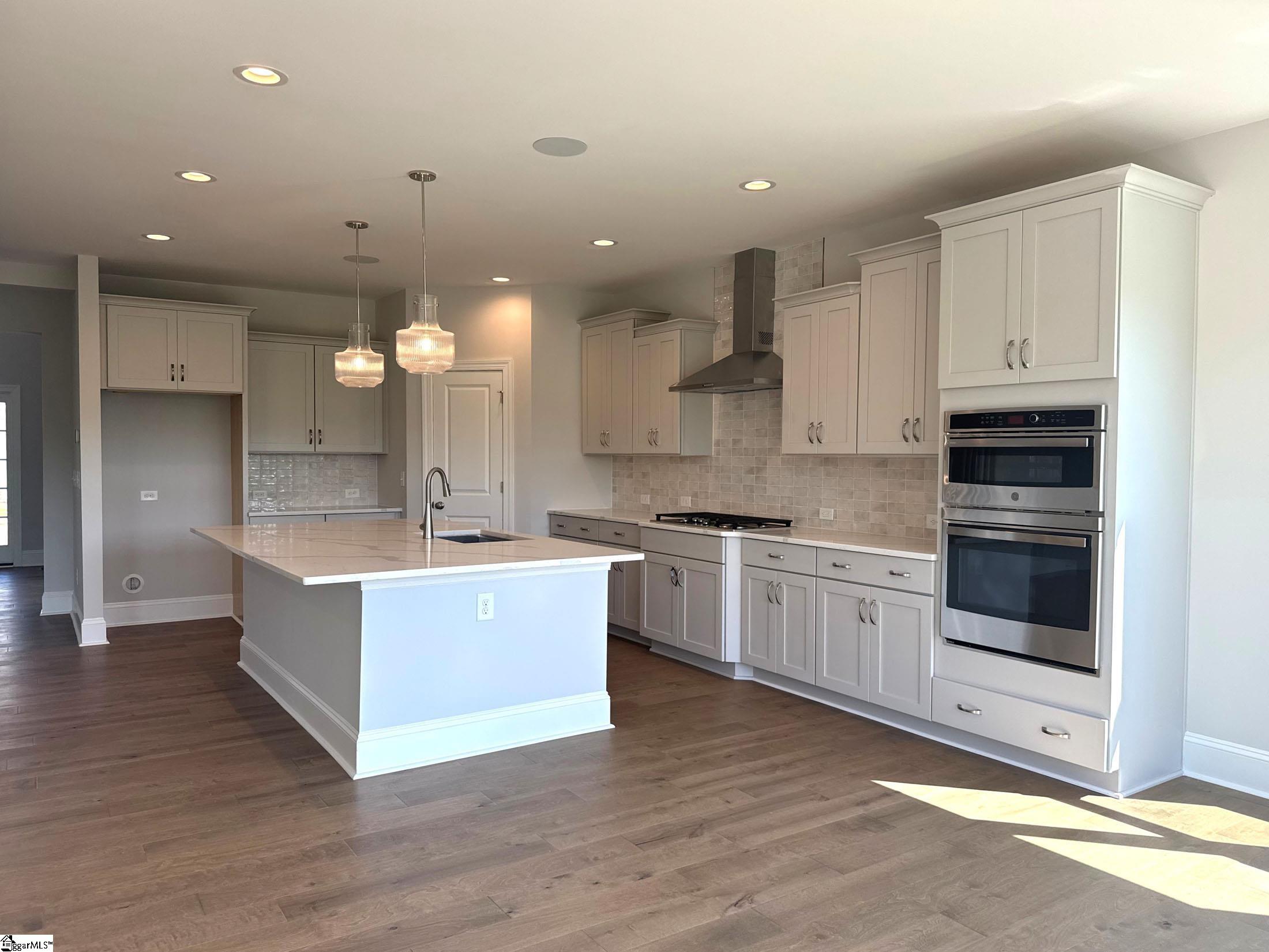639 Creekway Court