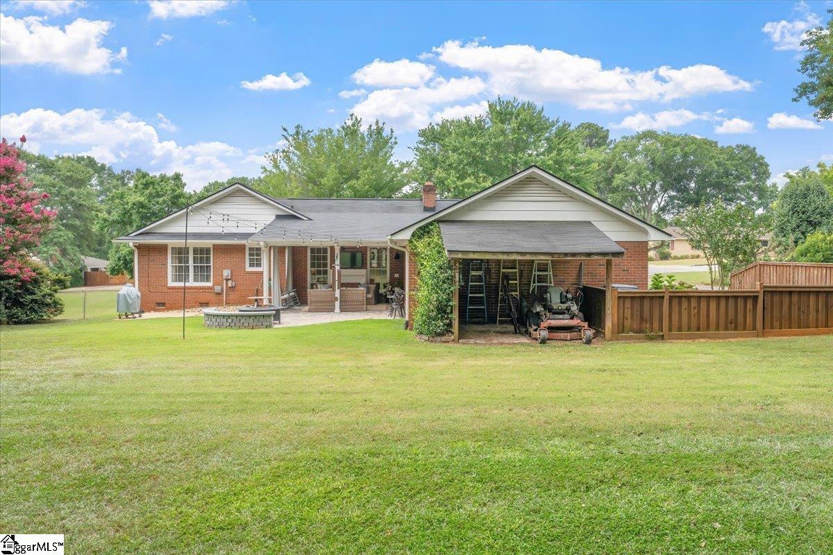 Anderson, South Carolina 29621, United States, 3 Bedrooms Bedrooms, ,2 BathroomsBathrooms,Residential,Active,169595