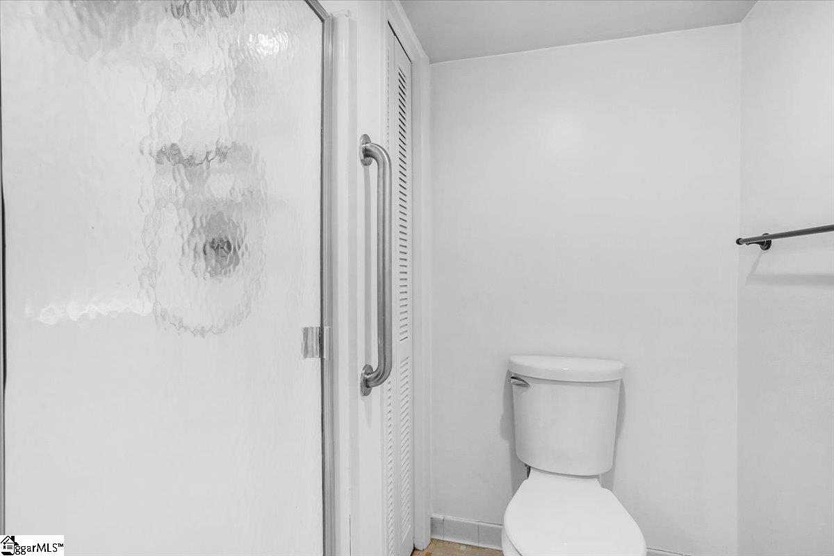 Greenville, South Carolina 29601, United States, 3 Bedrooms Bedrooms, ,2 BathroomsBathrooms,Residential,Active,186107