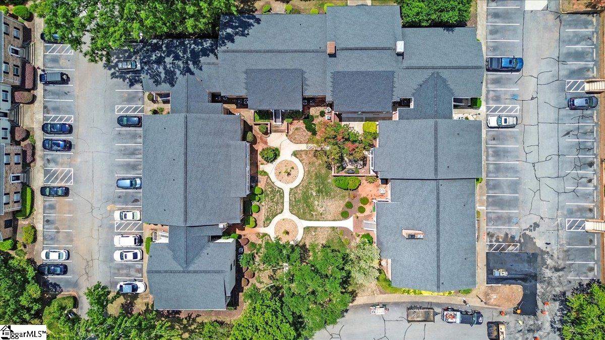 Greenville, South Carolina 29601, United States, 3 Bedrooms Bedrooms, ,2 BathroomsBathrooms,Residential,Active,186107