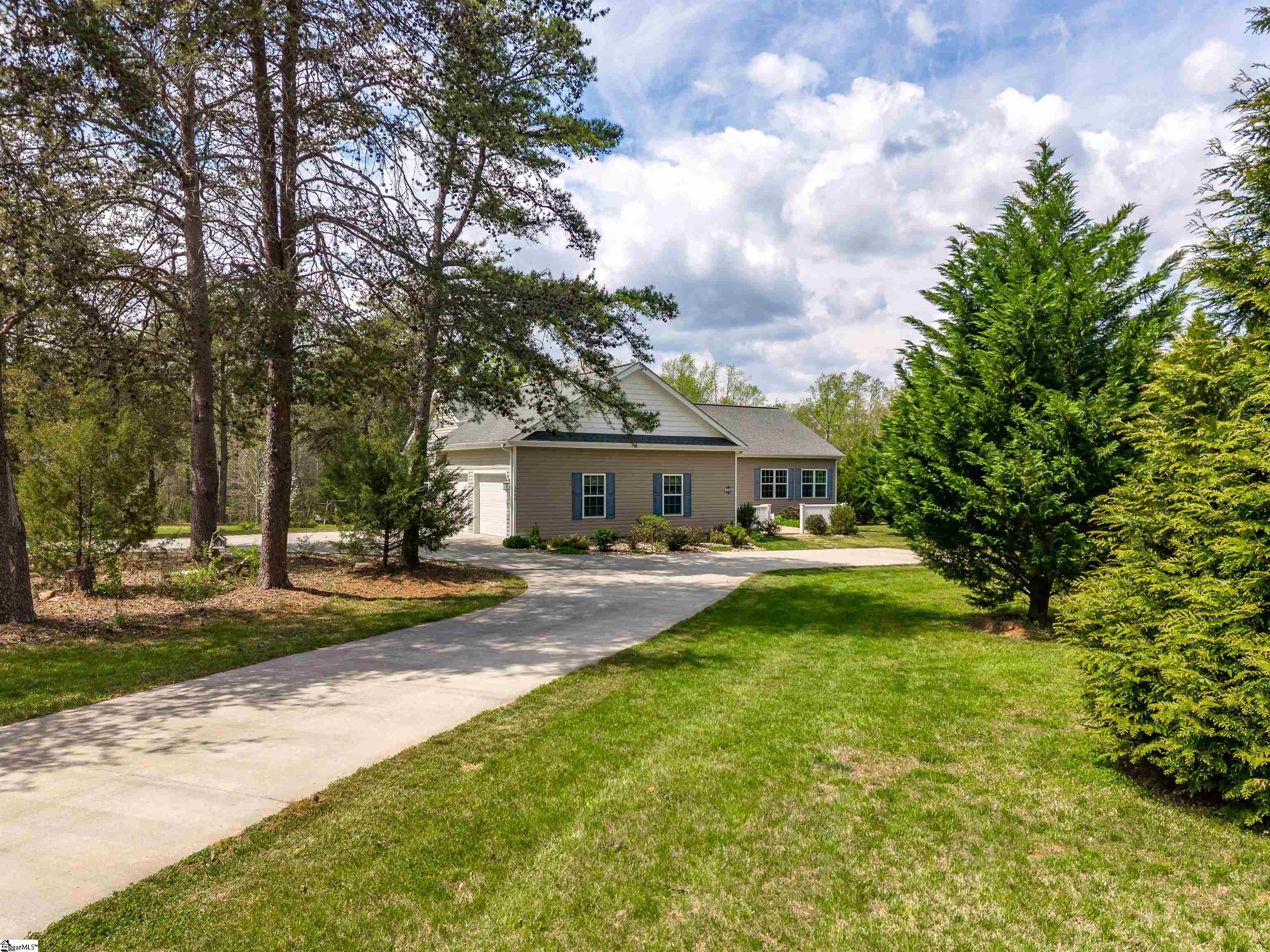 2500 S Blackstock Road