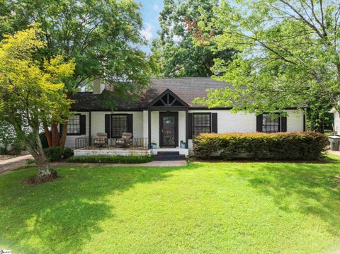 Photo of 453 Longview Terrace, Greenville, SC 29605 (MLS # 1600598)