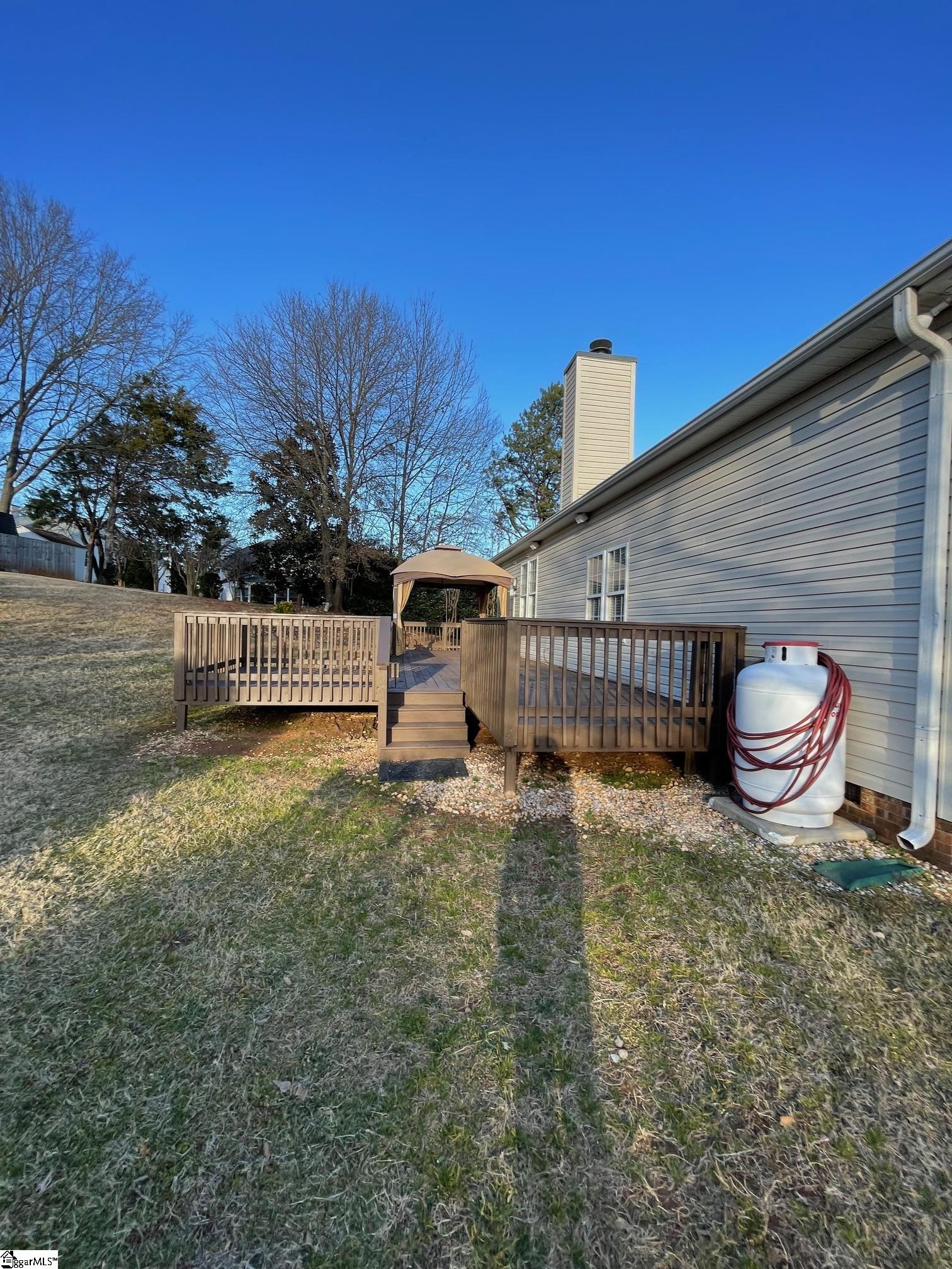 102 Poplar Springs Drive