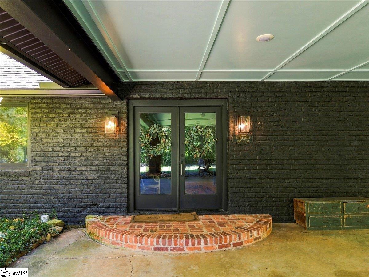 Real Estate Search 3 313 Shelton Road