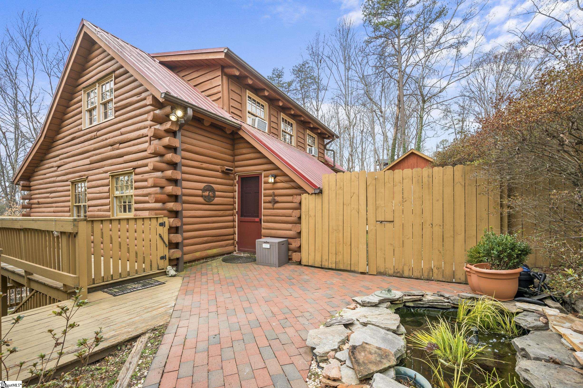 143 Caledonia Road