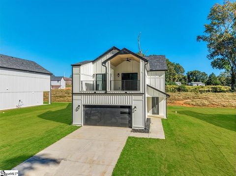 193 Eastbrook Drive Woodruff SC 29388