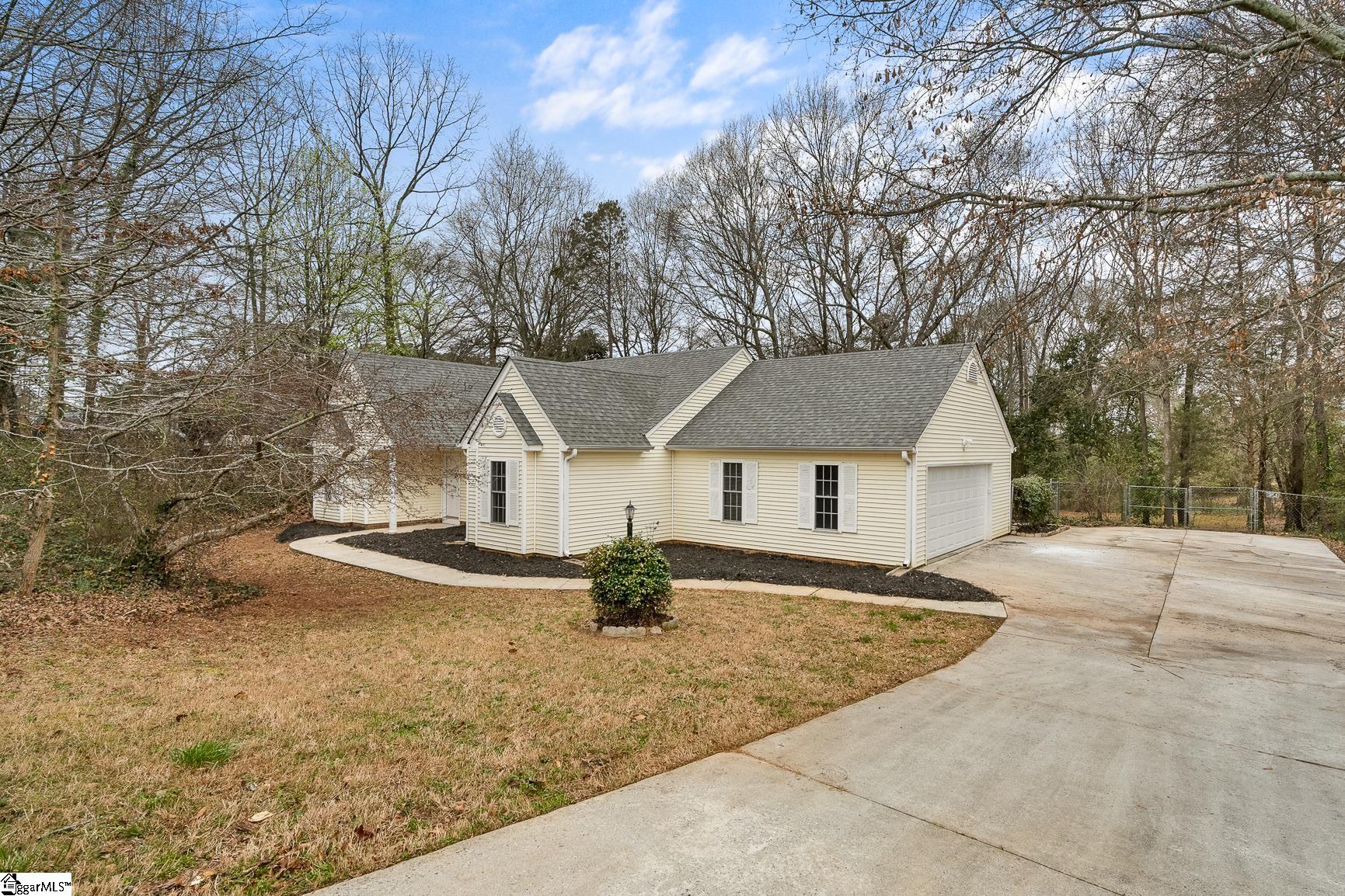 803 Mountainview Place