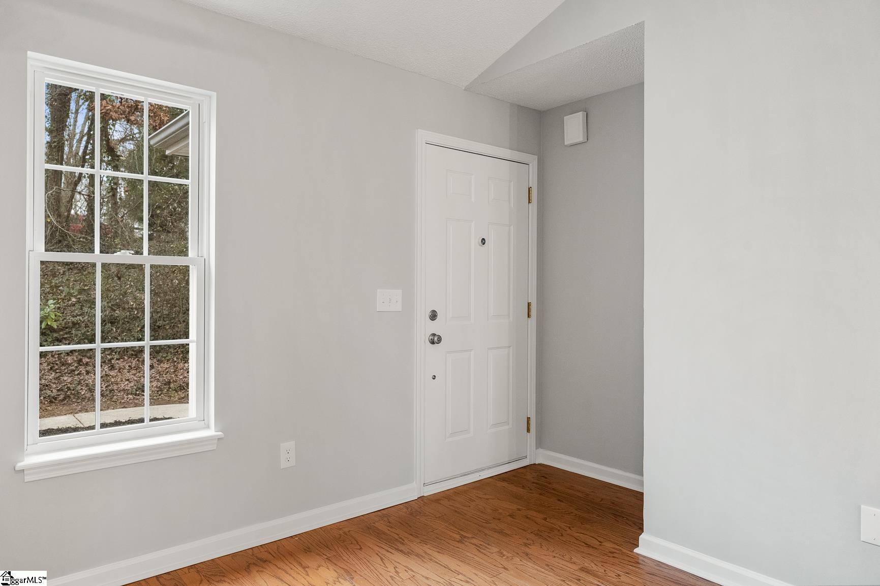 803 Mountainview Place