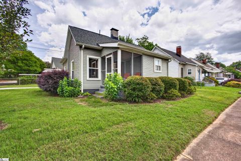Photo of 46 Hutchins Street, Greenville, SC 29605 (MLS # 1593326)