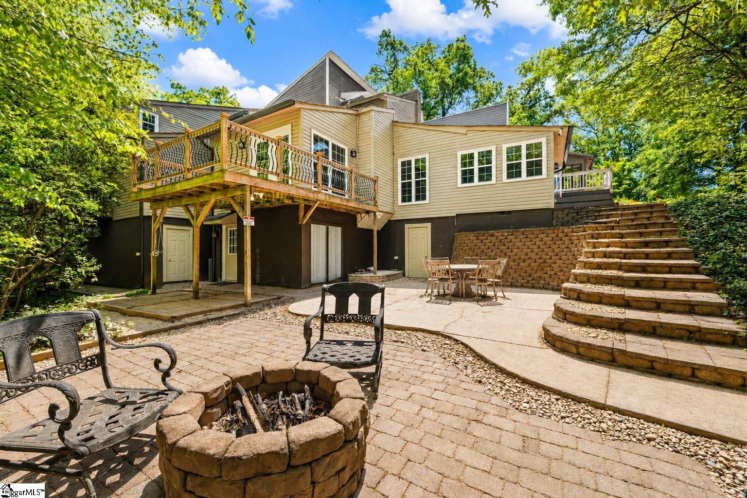 Clemson, South Carolina, 29631, United States, 4 Bedrooms Bedrooms, ,4 BathroomsBathrooms,Residential,Active,2041416