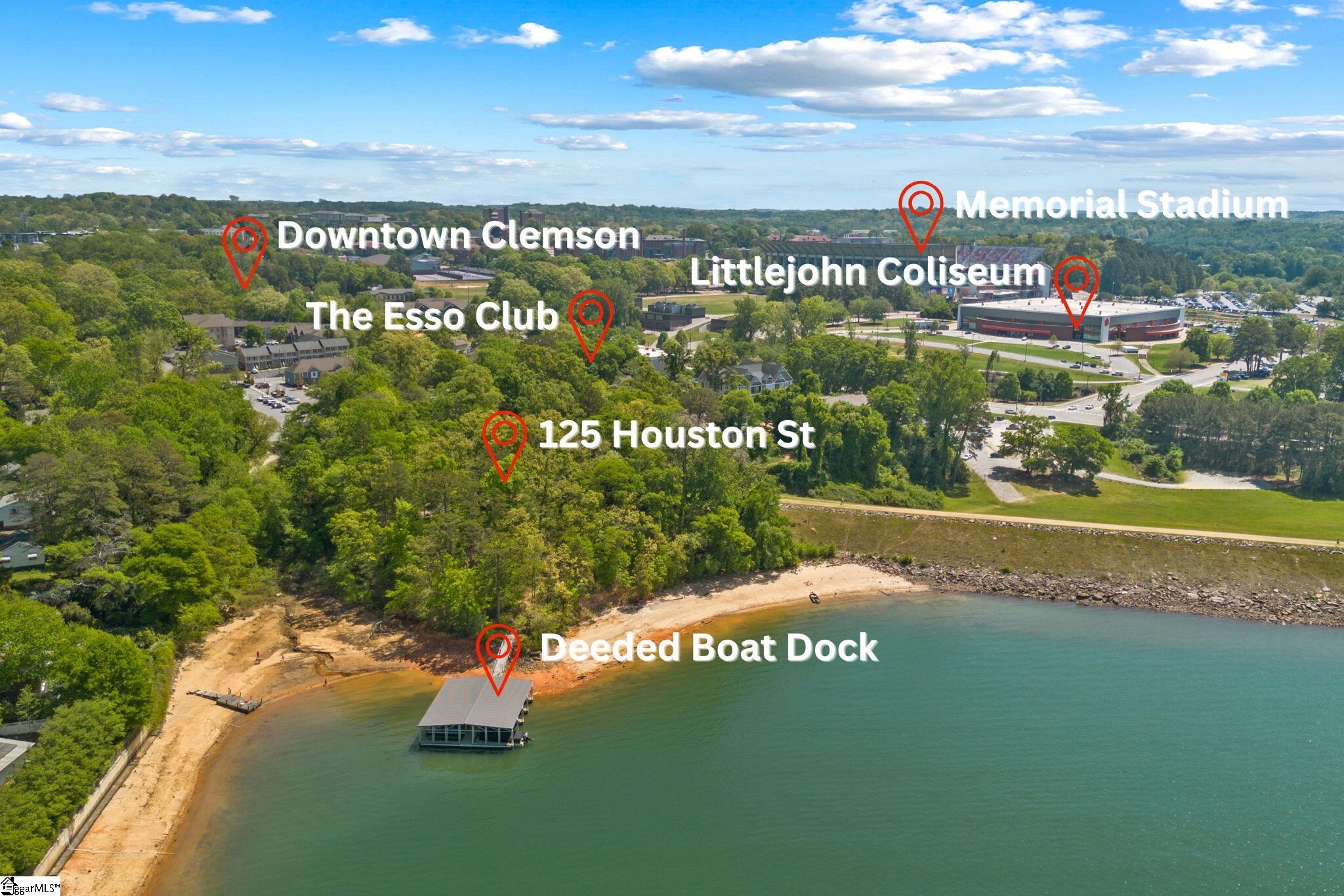 125 Houston St, Clemson, SC, 29631, USA, 4 Bedrooms Bedrooms, ,4 BathroomsBathrooms,Townhouse,Active,125 Houston St,1588948