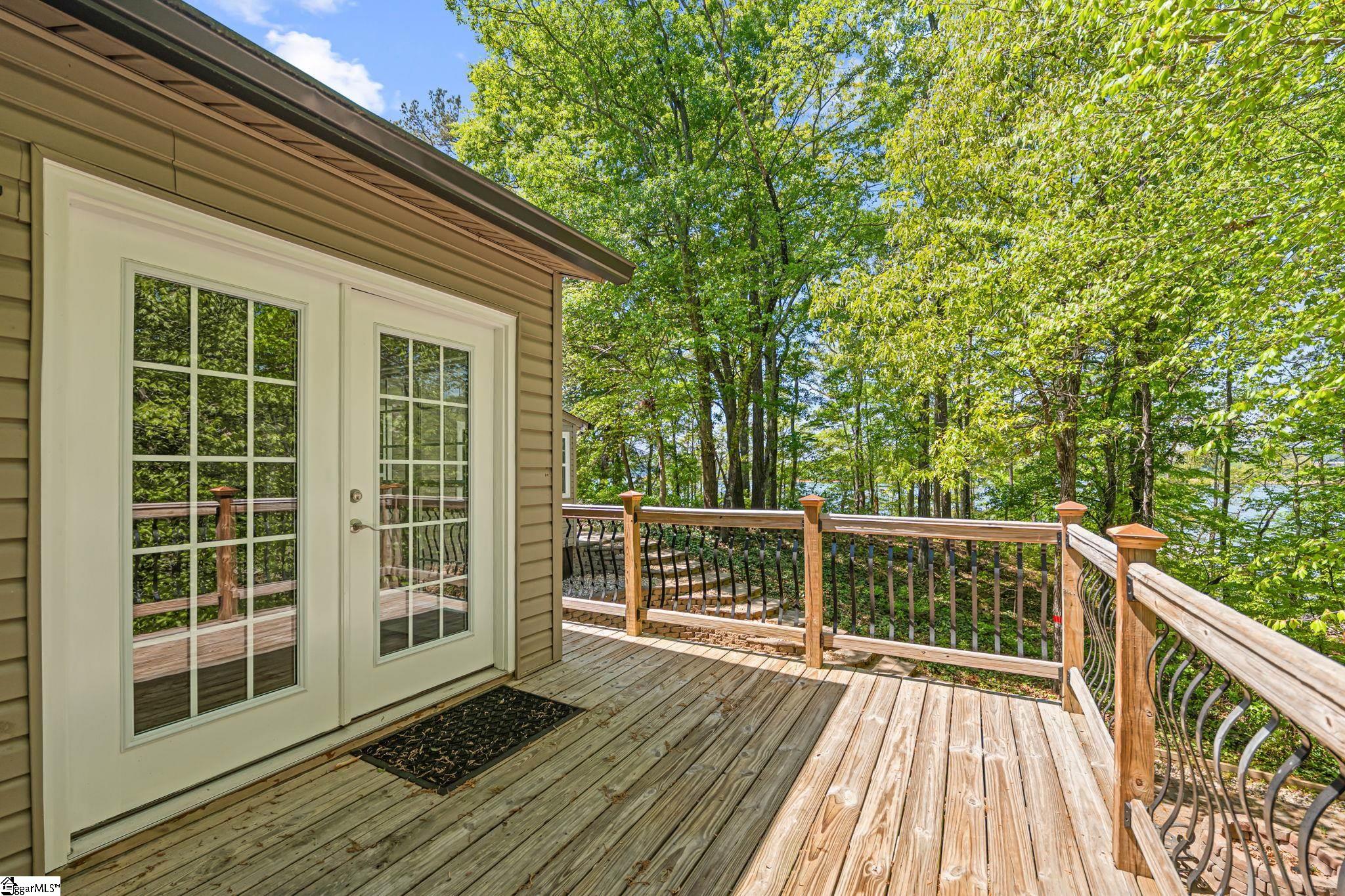 Clemson, South Carolina, 29631, United States, 4 Bedrooms Bedrooms, ,4 BathroomsBathrooms,Residential,Active,2041416