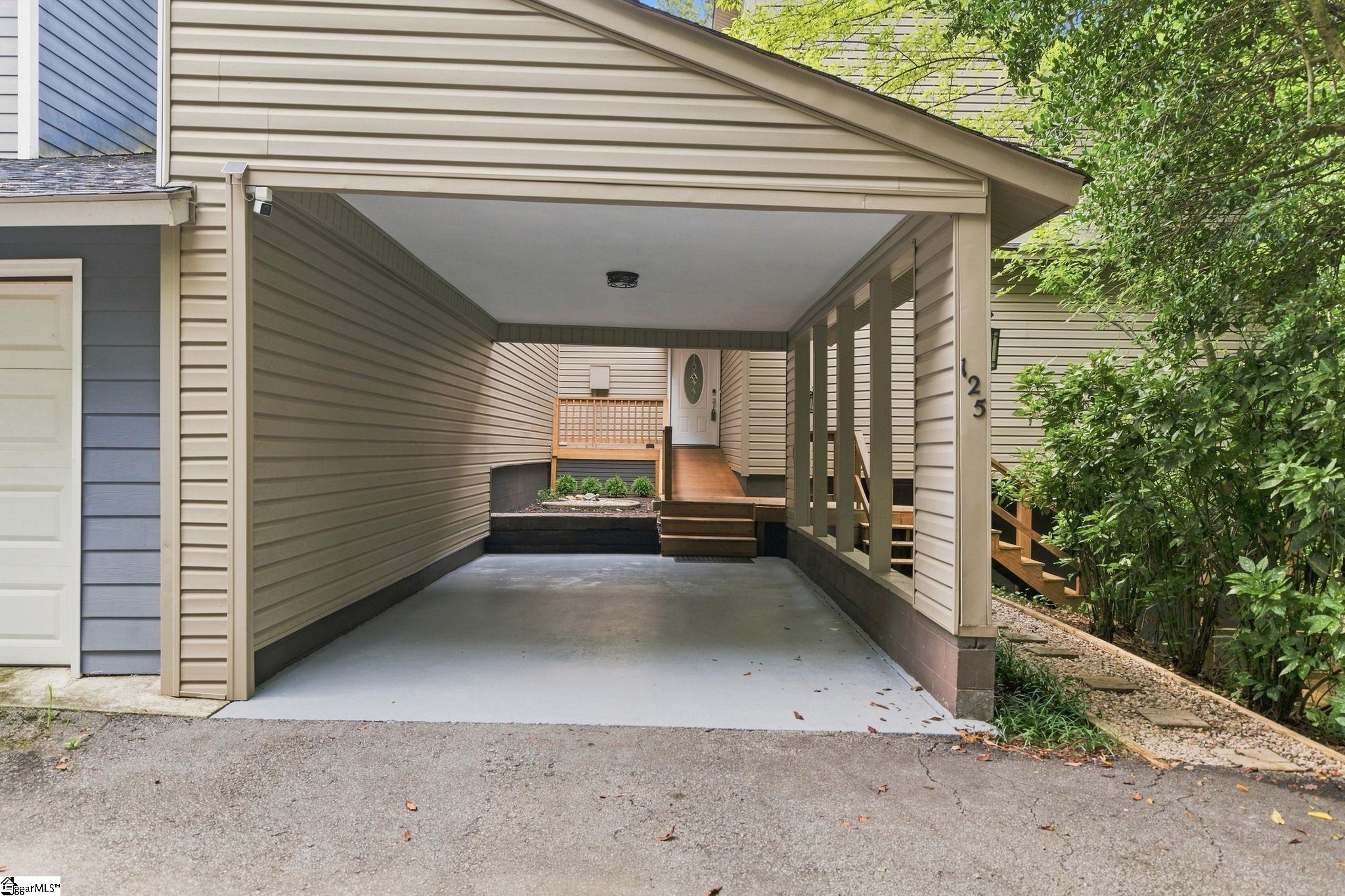 125 Houston St, Clemson, SC, 29631, USA, 4 Bedrooms Bedrooms, ,4 BathroomsBathrooms,Townhouse,Active,125 Houston St,1588948