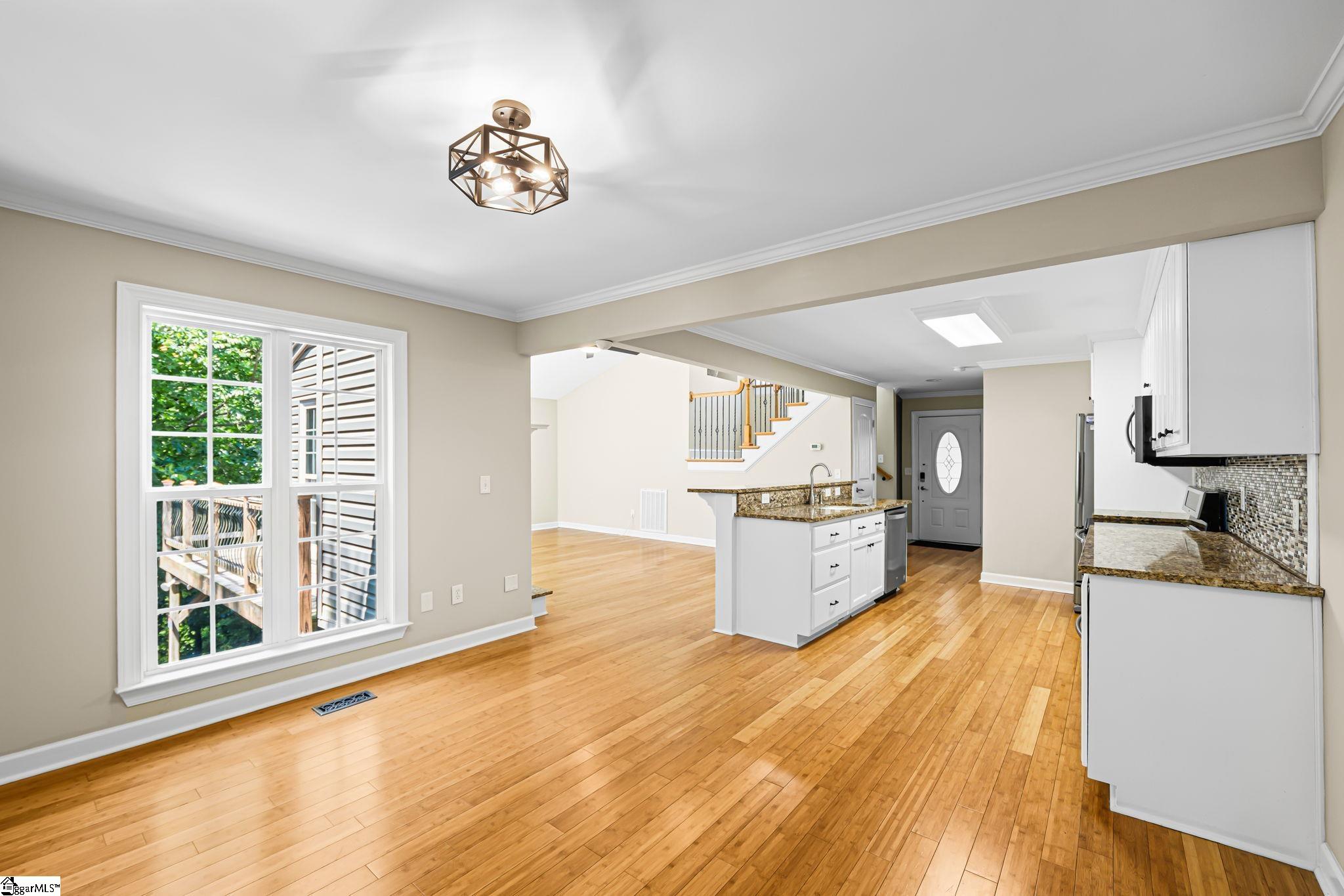 125 Houston St, Clemson, SC, 29631, USA, 4 Bedrooms Bedrooms, ,4 BathroomsBathrooms,Townhouse,Active,125 Houston St,1588948