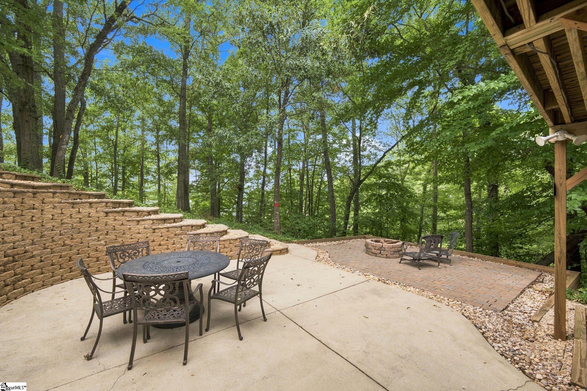125 Houston St, Clemson, SC, 29631, USA, 4 Bedrooms Bedrooms, ,4 BathroomsBathrooms,Townhouse,Active,125 Houston St,1588948